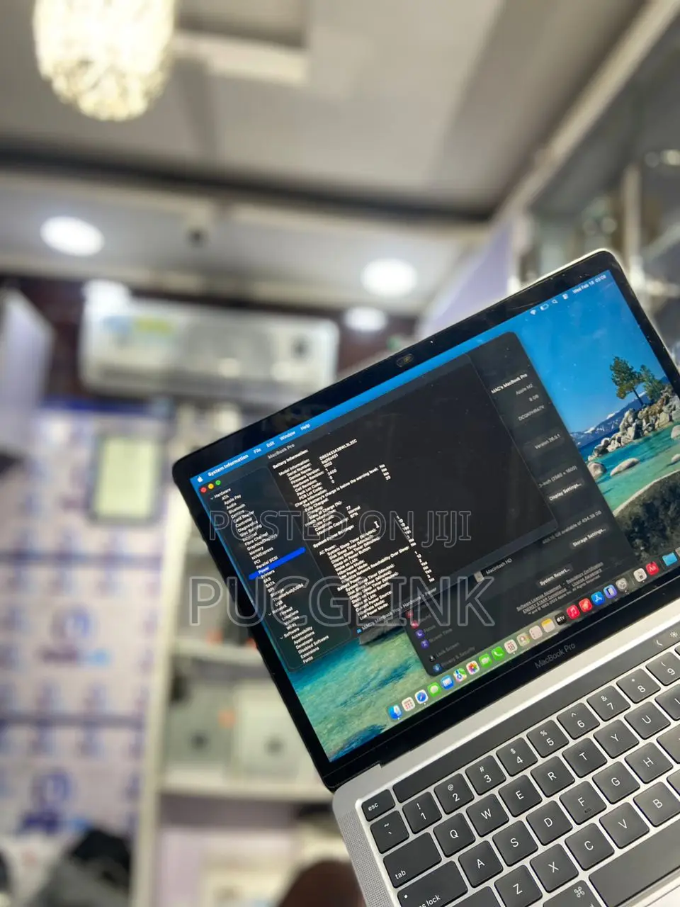 Laptop Apple MacBook Pro 2022 M2 8GB Apple M2 SSD 512GB