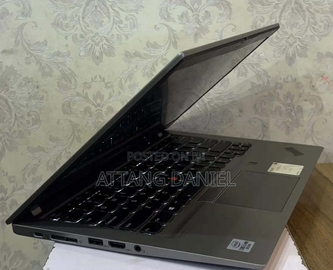 Laptop Lenovo Thinkpad T14s Gen 1 8GB Intel Core I5 SSD 256GB
