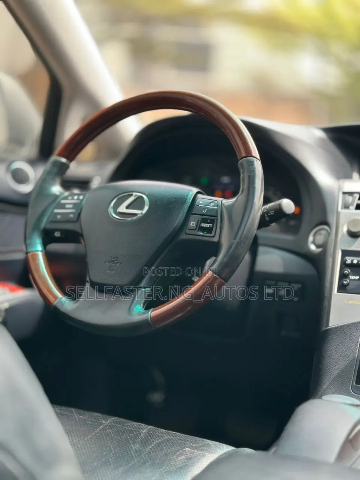 Lexus RX 2011 Silver