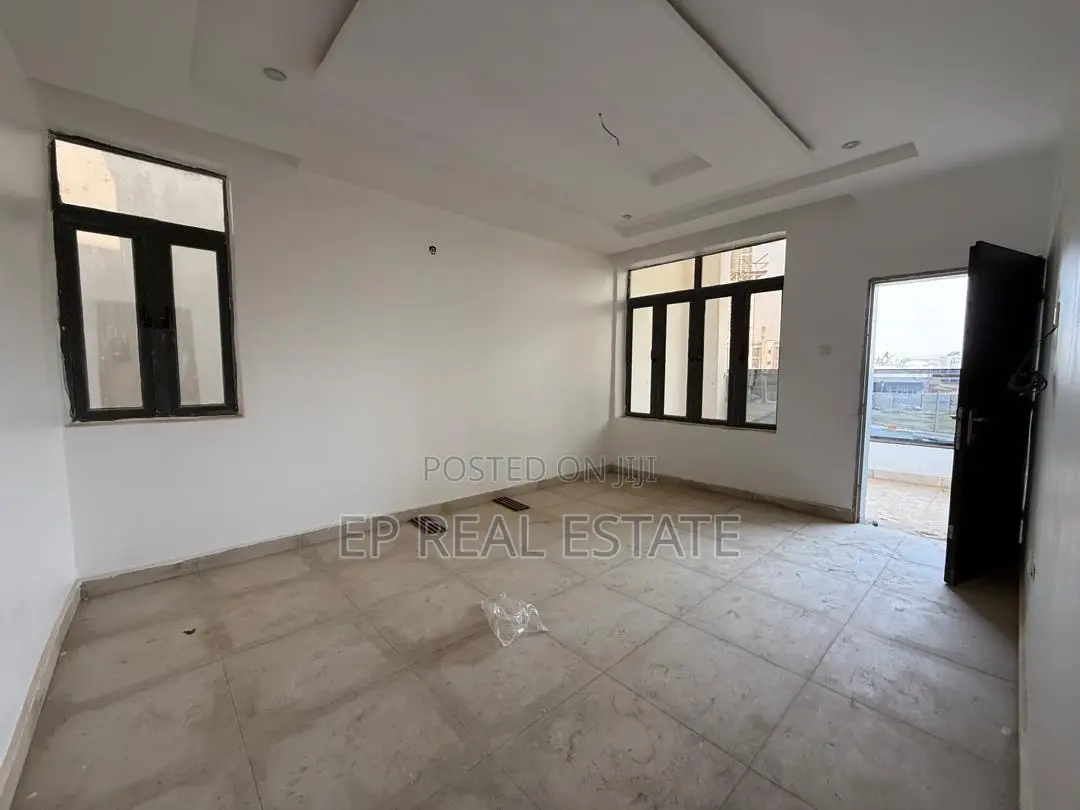 4bdrm House in Mabushi for sale