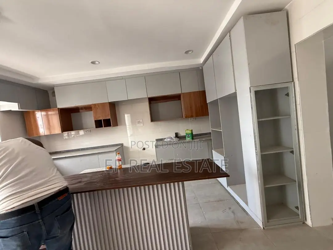 4bdrm House in Mabushi for sale