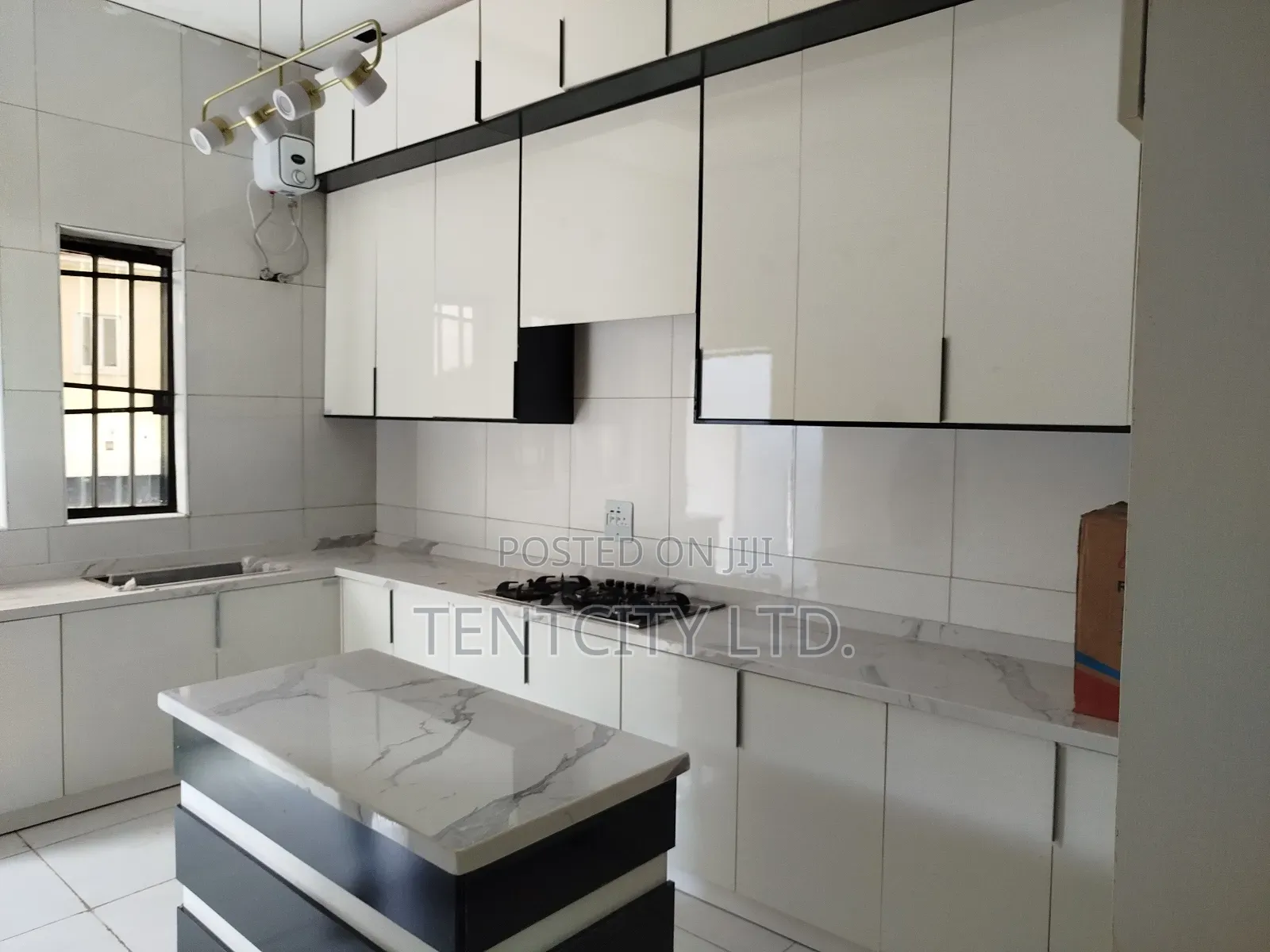 5bdrm Duplex in Thinker'S Corner, Enugu for sale