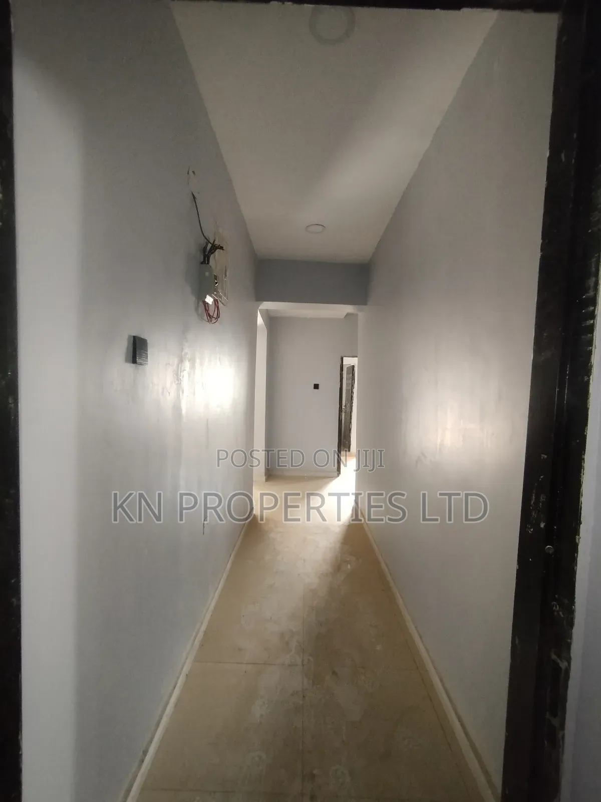 3bdrm Block of Flats in Durumi for rent