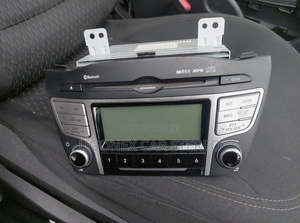 Hyundai Ix35 Factory Radio Set
