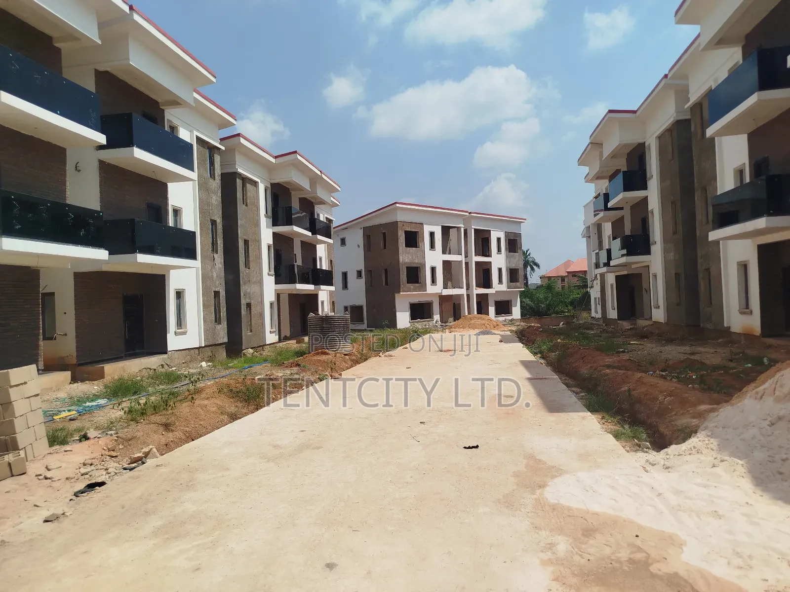 5bdrm Duplex in Shalom Estate, Enugu for sale
