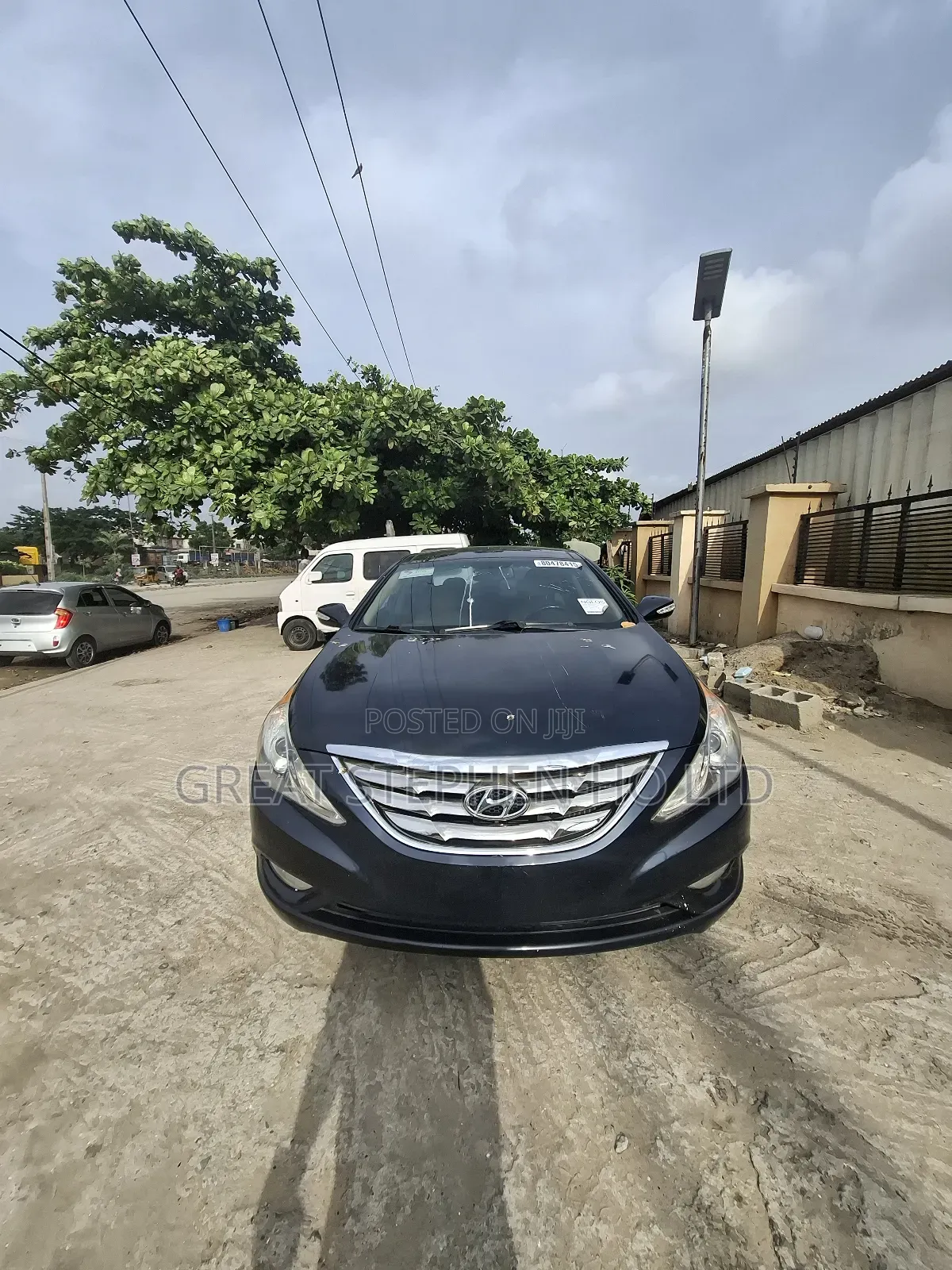 Hyundai Sonata Limited 2.0T Sedan (2.0L 4cyl 6A) 2012