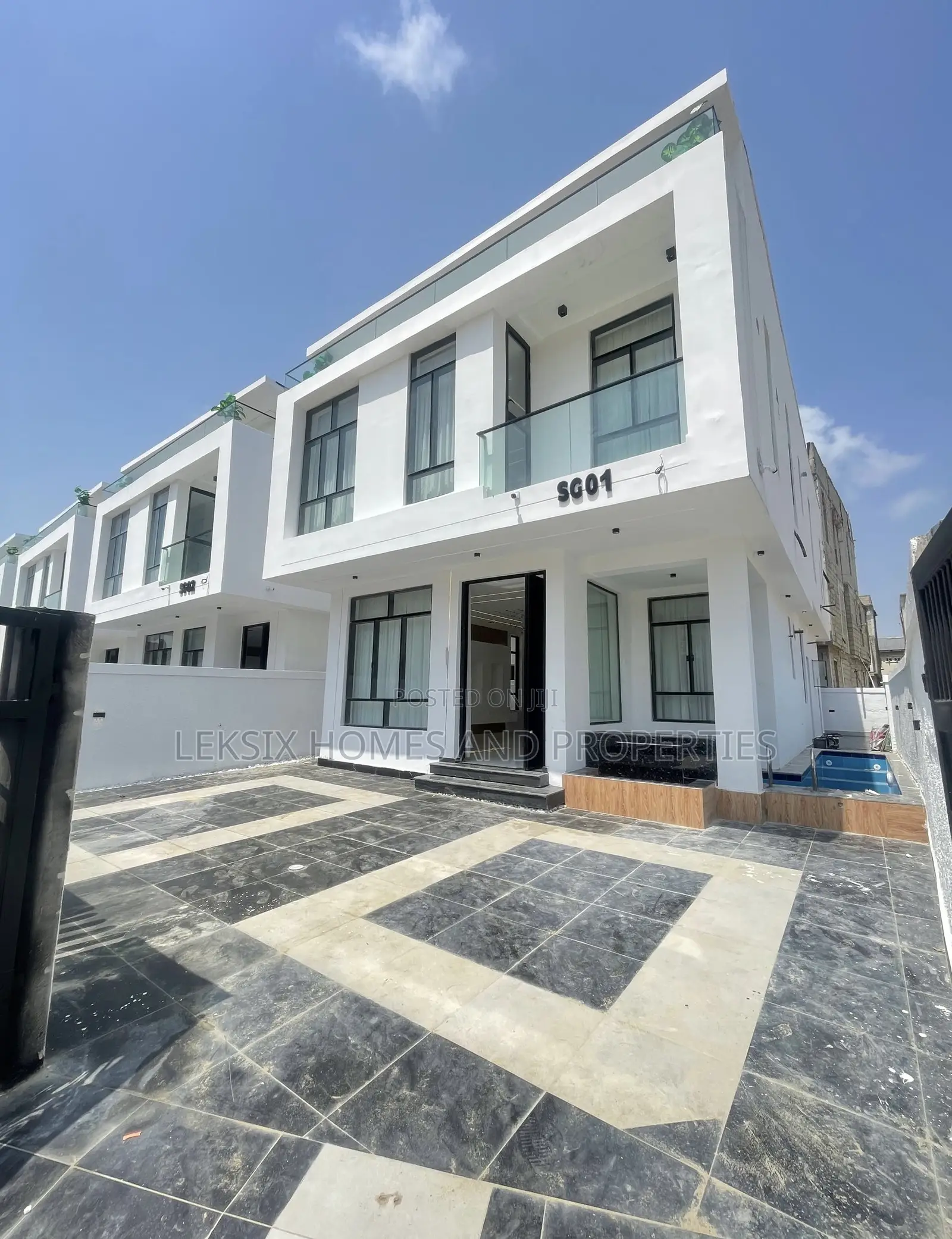 5bdrm Duplex in A Well Secured, Chevron for sale