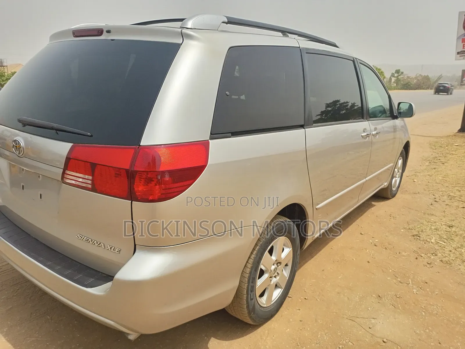Toyota Sienna 2005 Brown