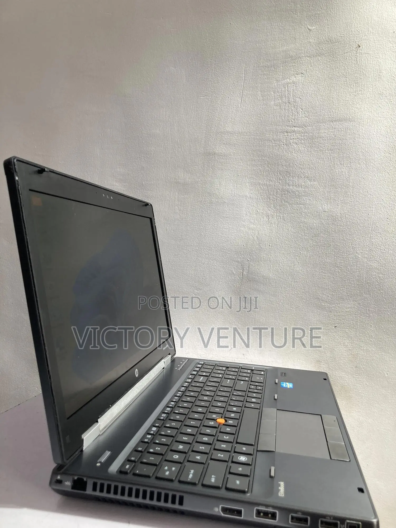 Laptop HP EliteBook 8560W 8GB Intel Core I7 HDD 250GB