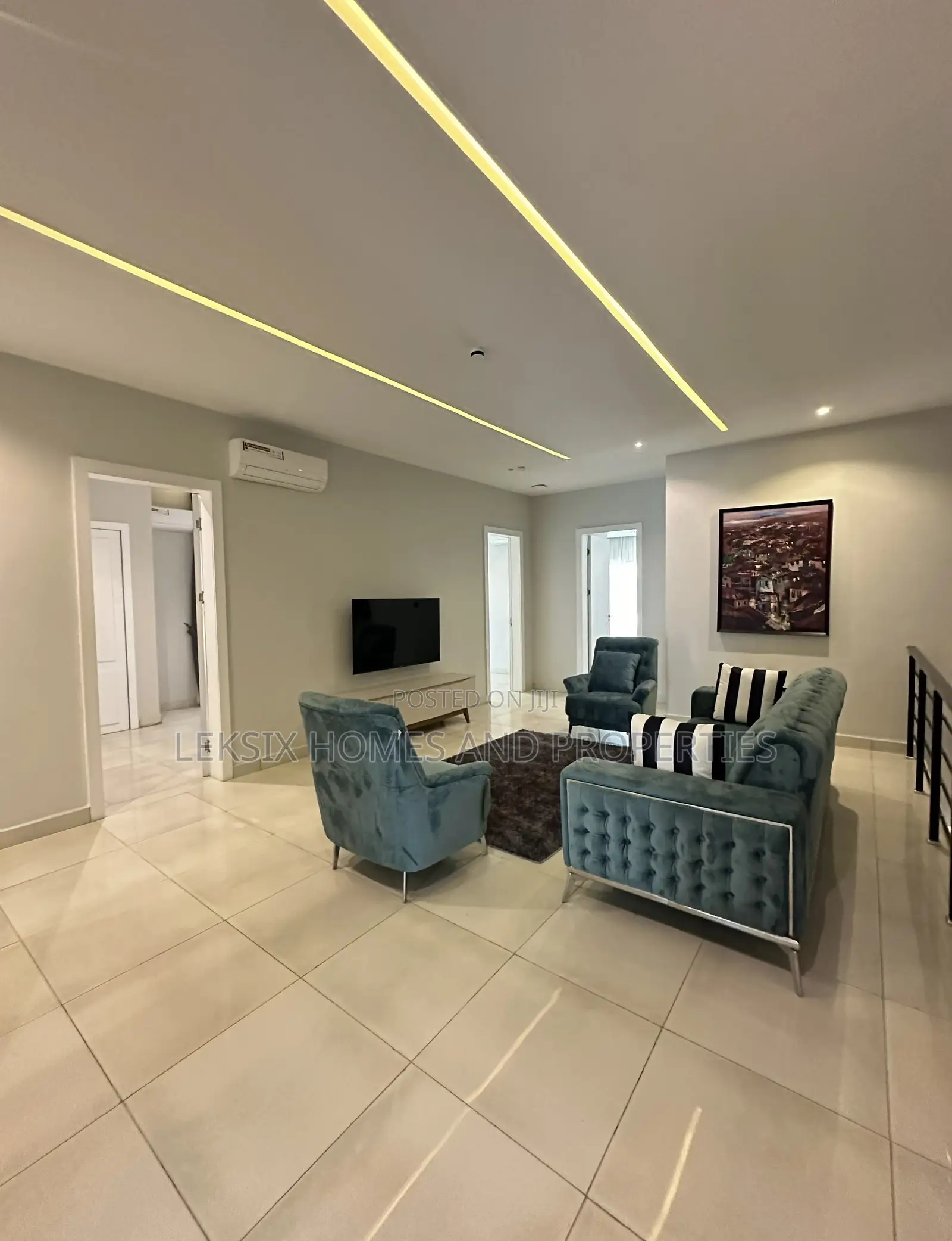 5bdrm Duplex in A Well Secured, Lekki Phase 1 for sale