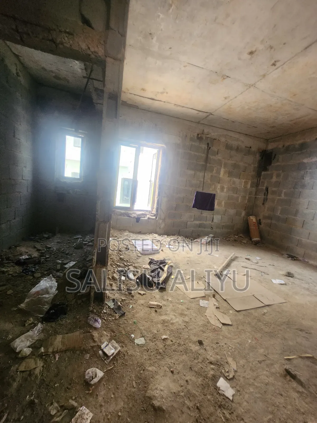 6bdrm Duplex in Guzape for sale