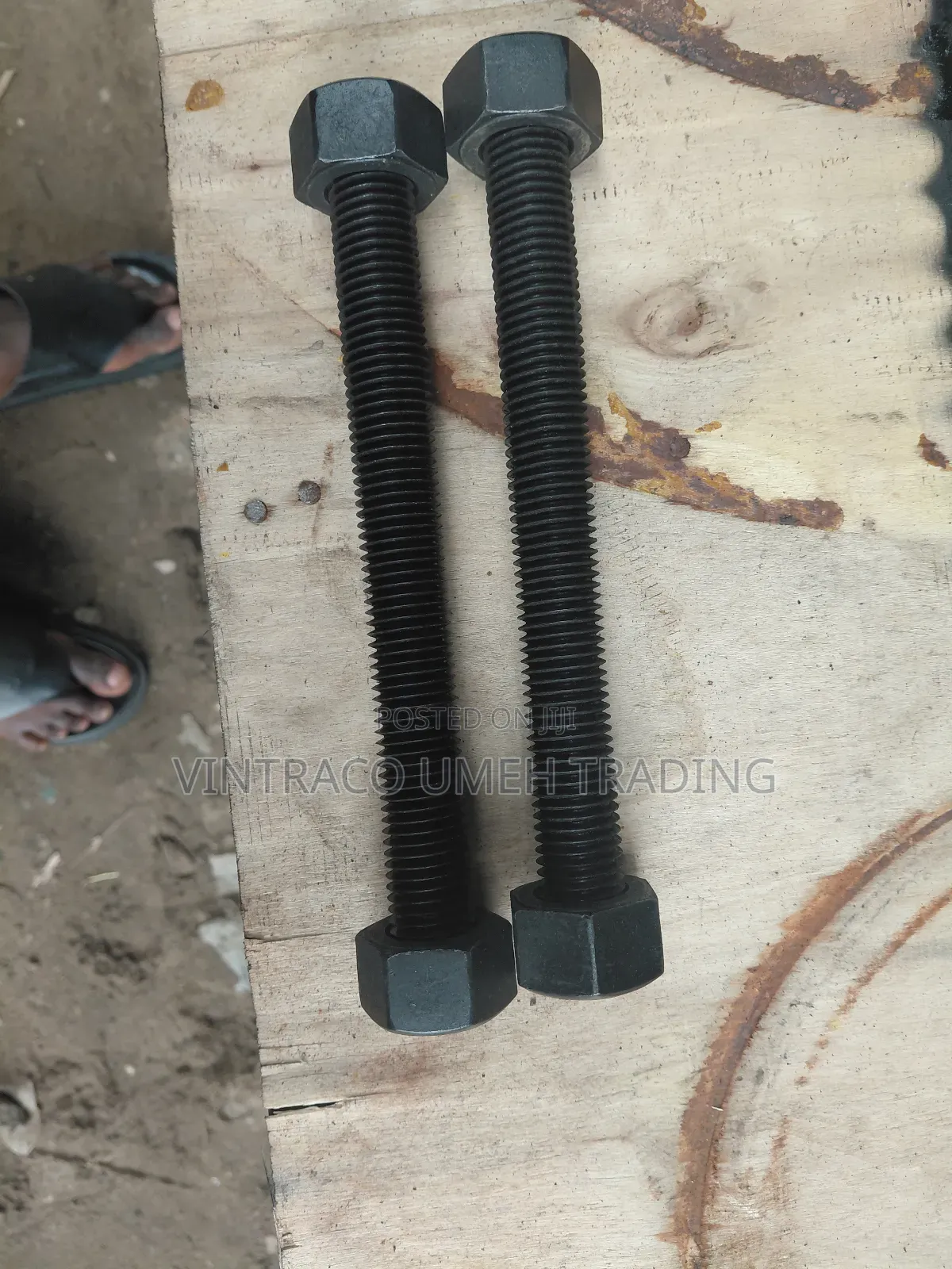 7/8" X 230mm Stud Bolt Nuts Chrome Molybdenum L7/4