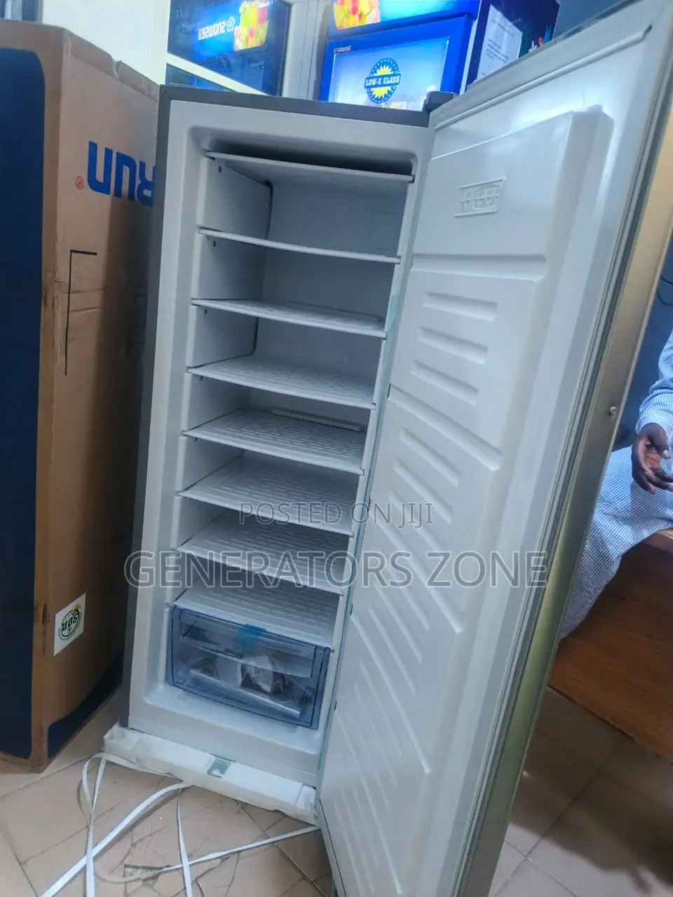 185l Skyrun Upright Cooling Freezer