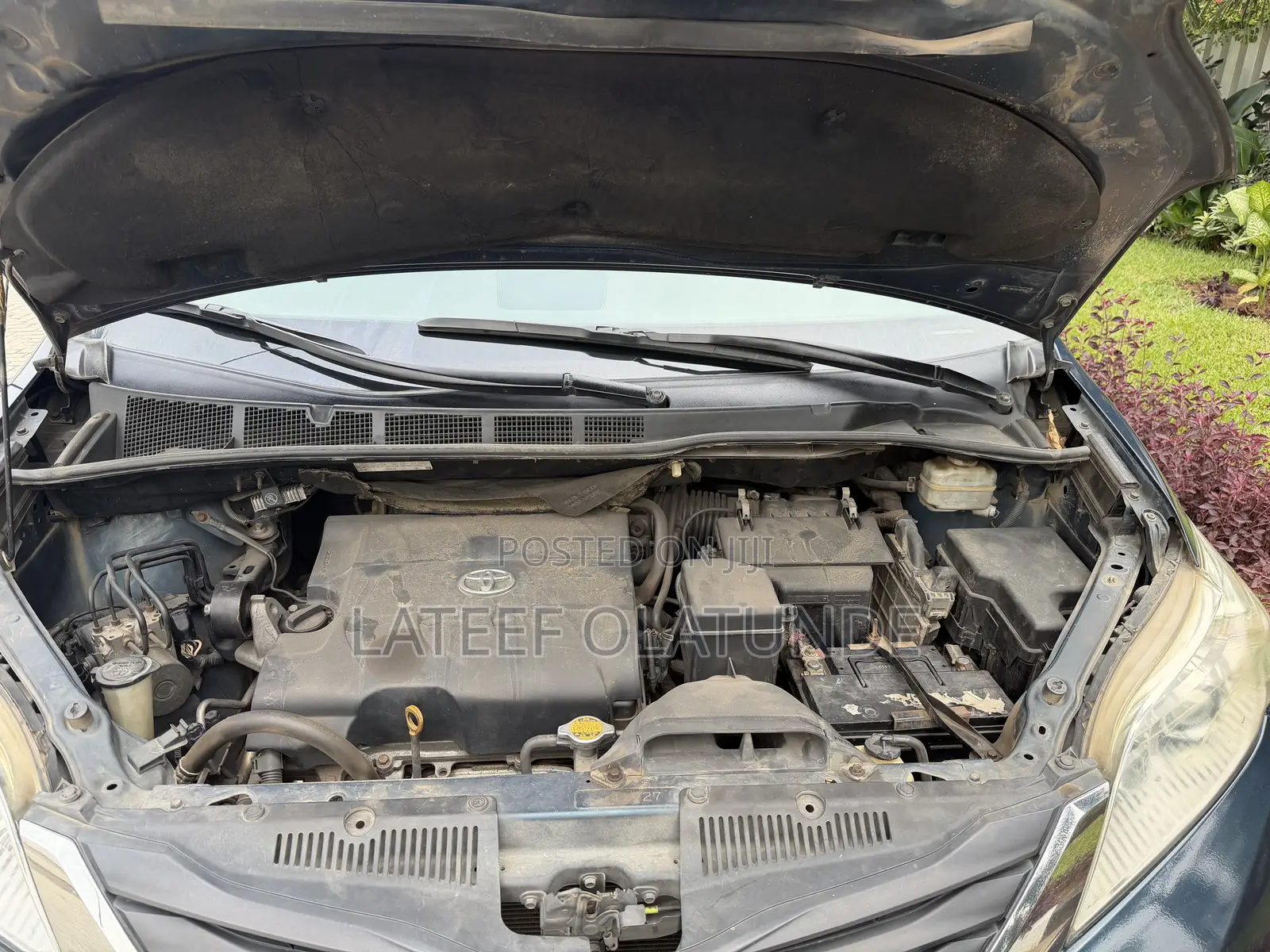 Toyota Sienna LE 8 Passenger 2010 Blue