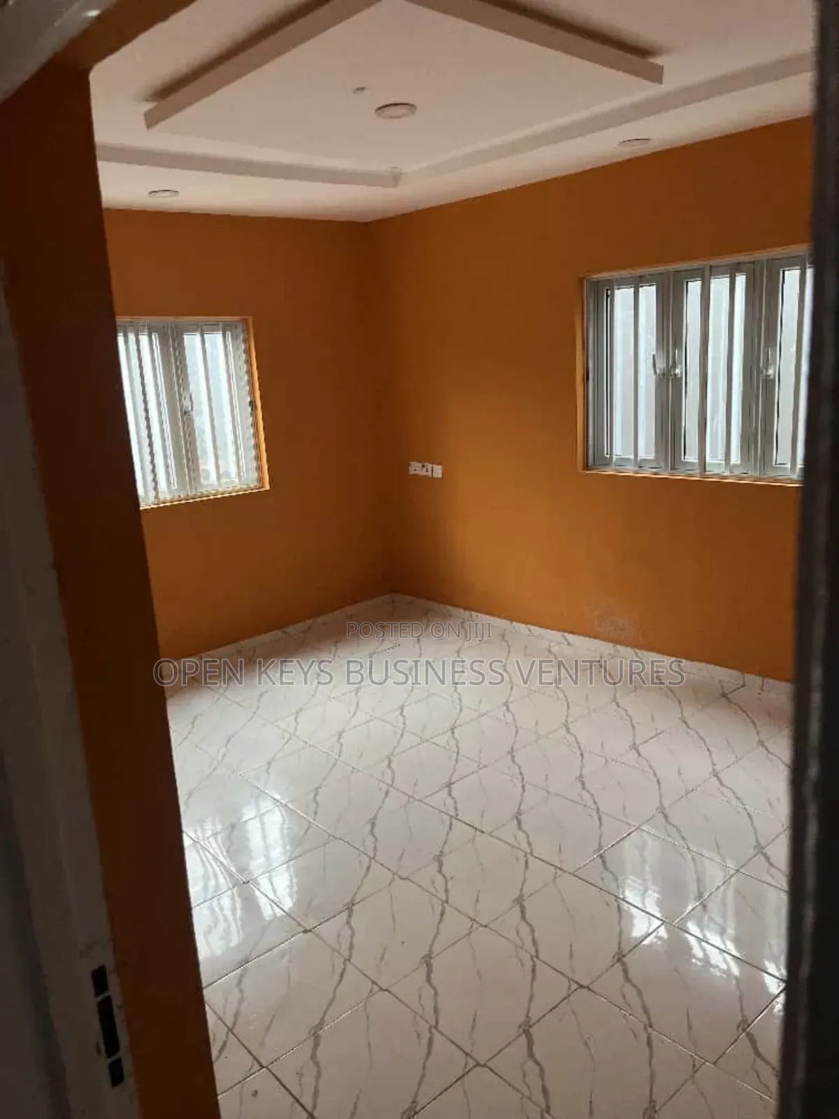 3bdrm Bungalow in Wire And Cable, Apata for sale