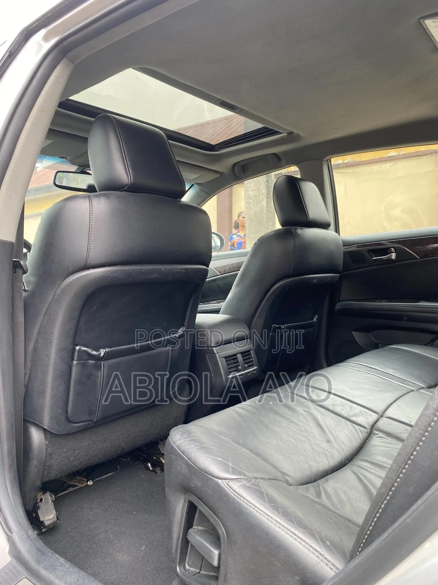 Toyota Avalon 2011 Gold