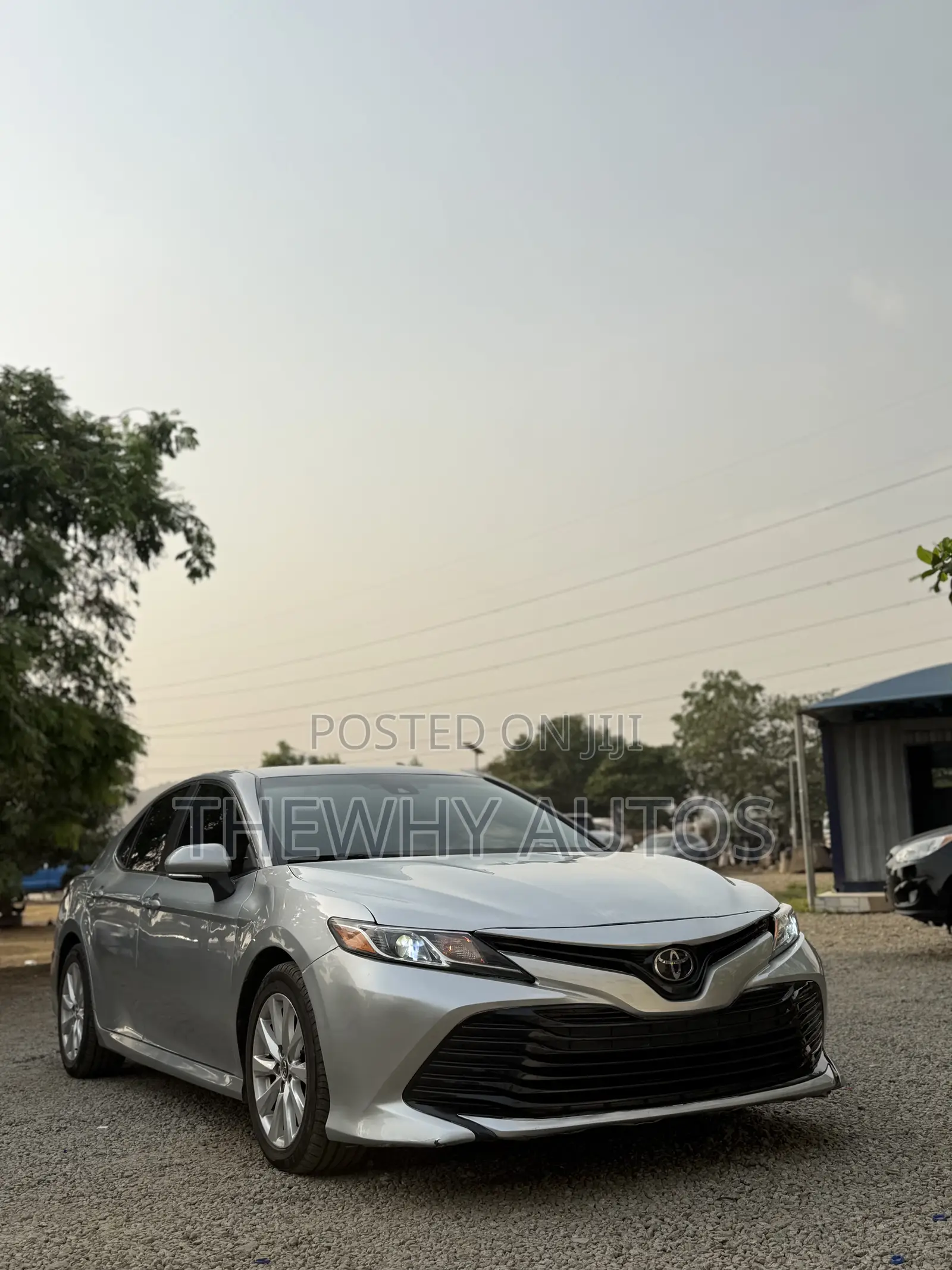 Toyota Camry LE (2.5L 4cyl 8A) 2019 Silver