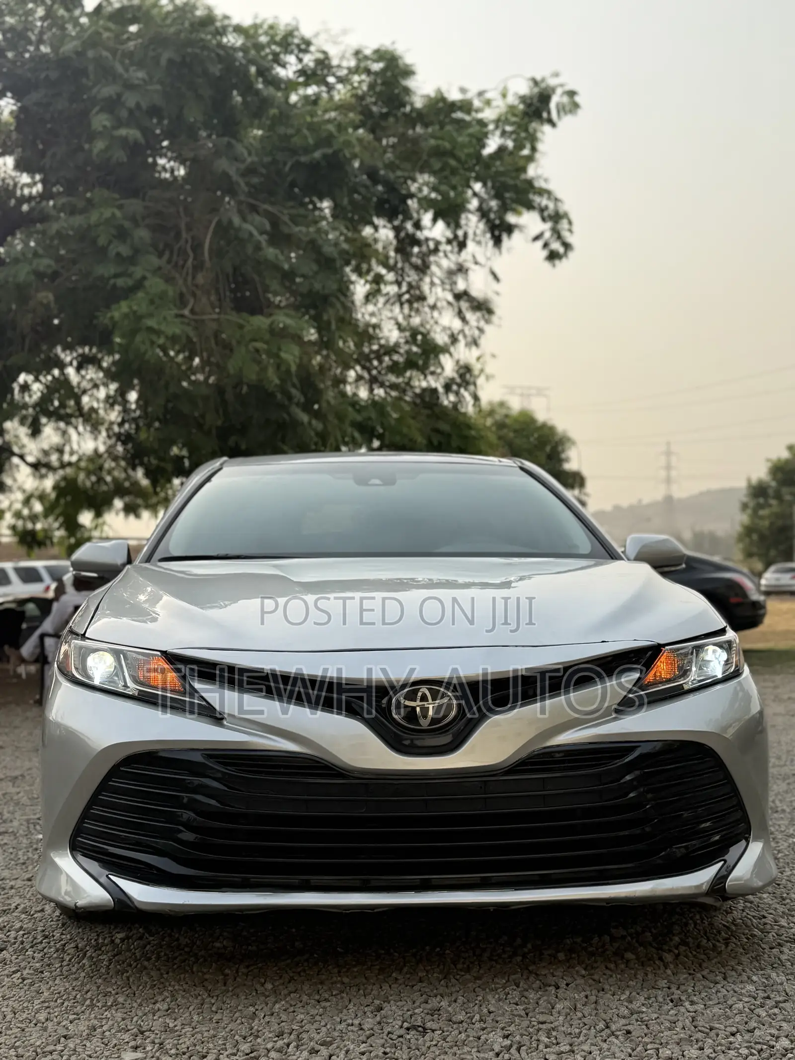 Toyota Camry LE (2.5L 4cyl 8A) 2019 Silver
