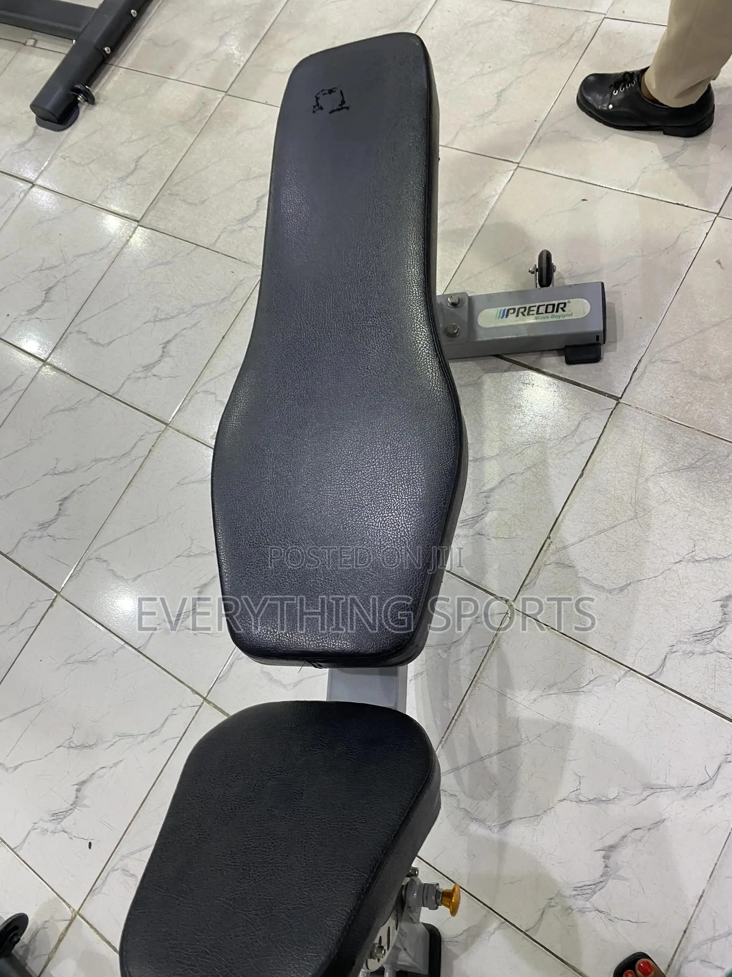 Heavy Duty Adjustable Bench