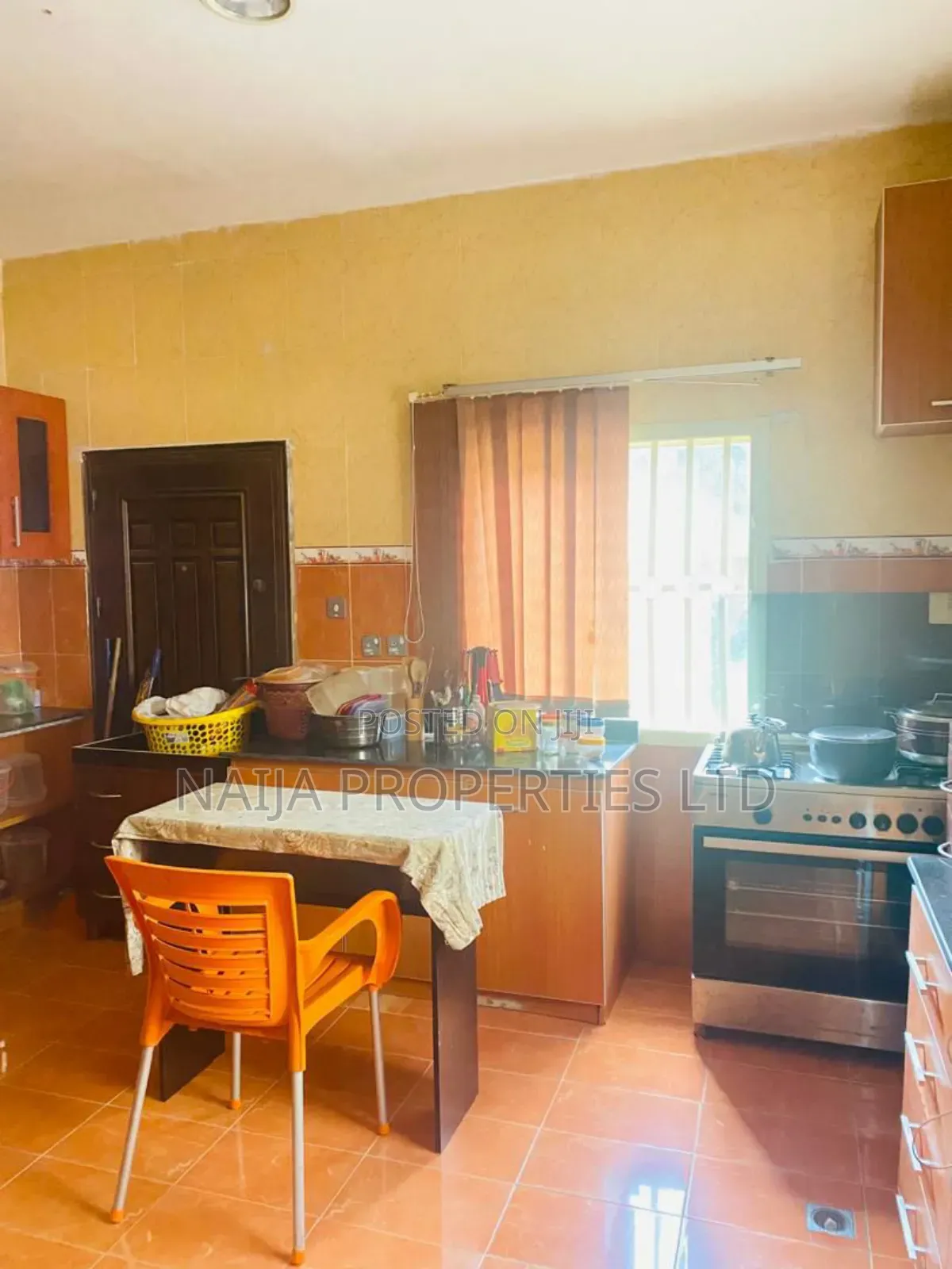 4bdrm Duplex in Crown Estate, Sangotedo for sale