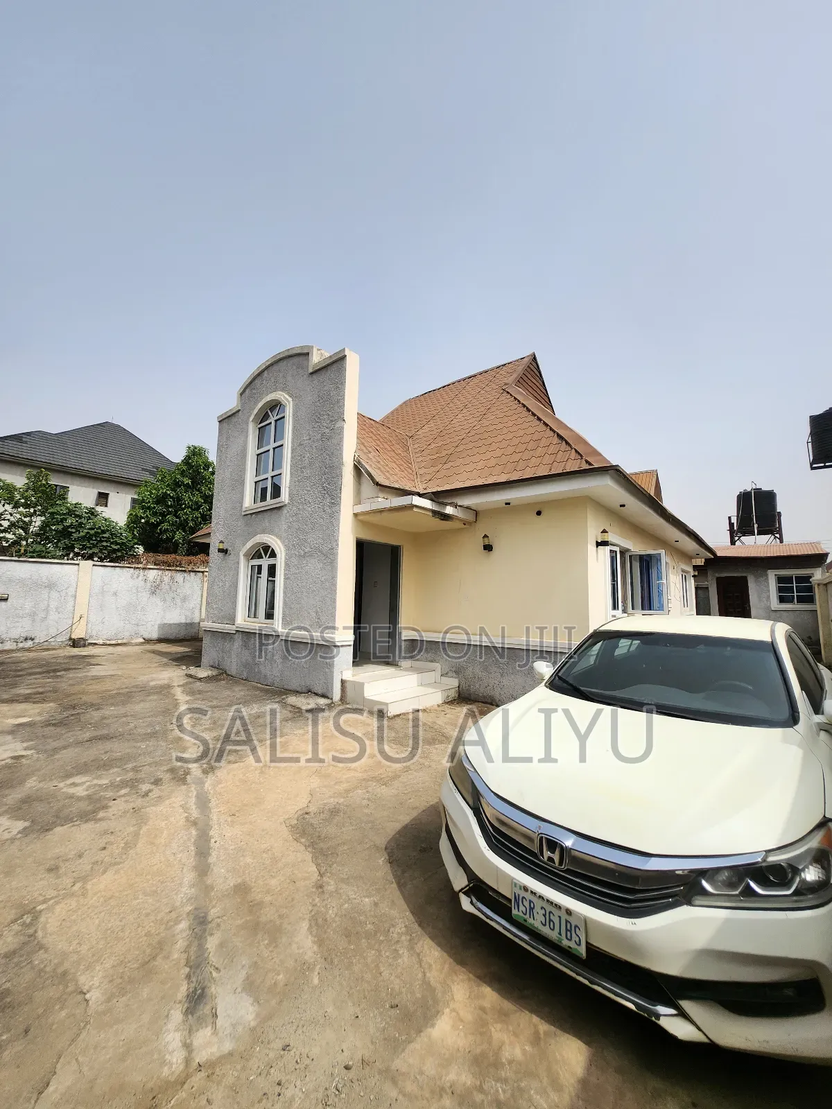 2bdrm Bungalow in Galadimawa for sale