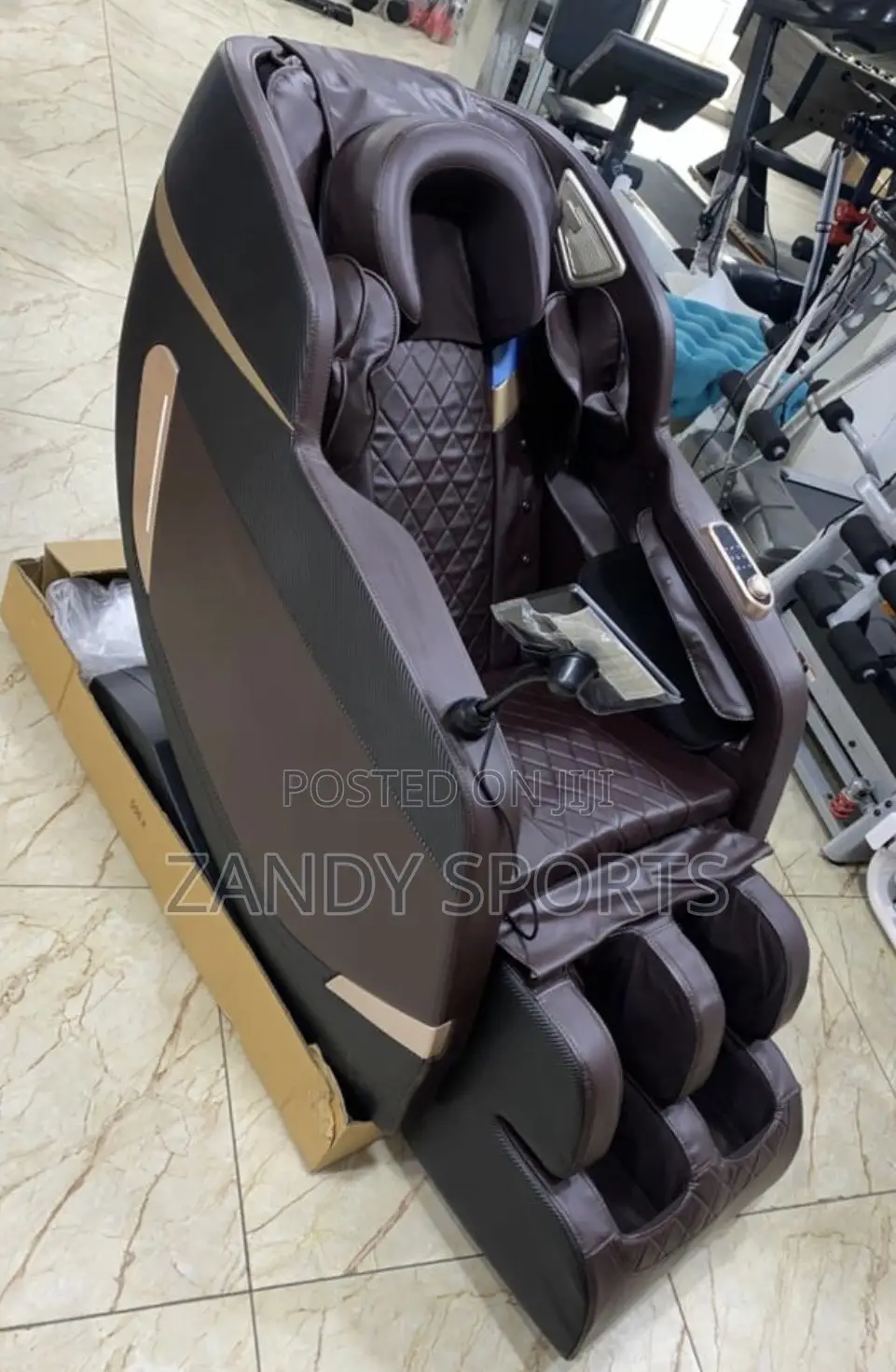 Executive Massage Chair With Headrest