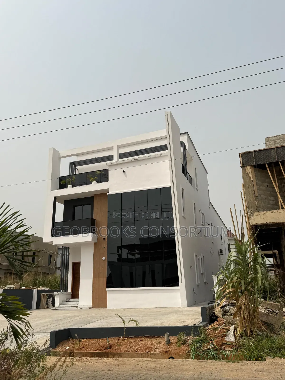 5bdrm House in Engr Lere Adigun Gra, Basorun for sale