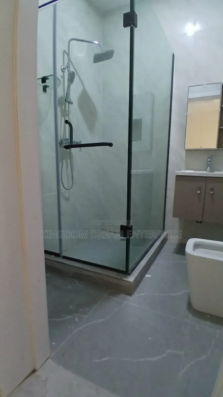 4bdrm House in Parkview Estate for rent