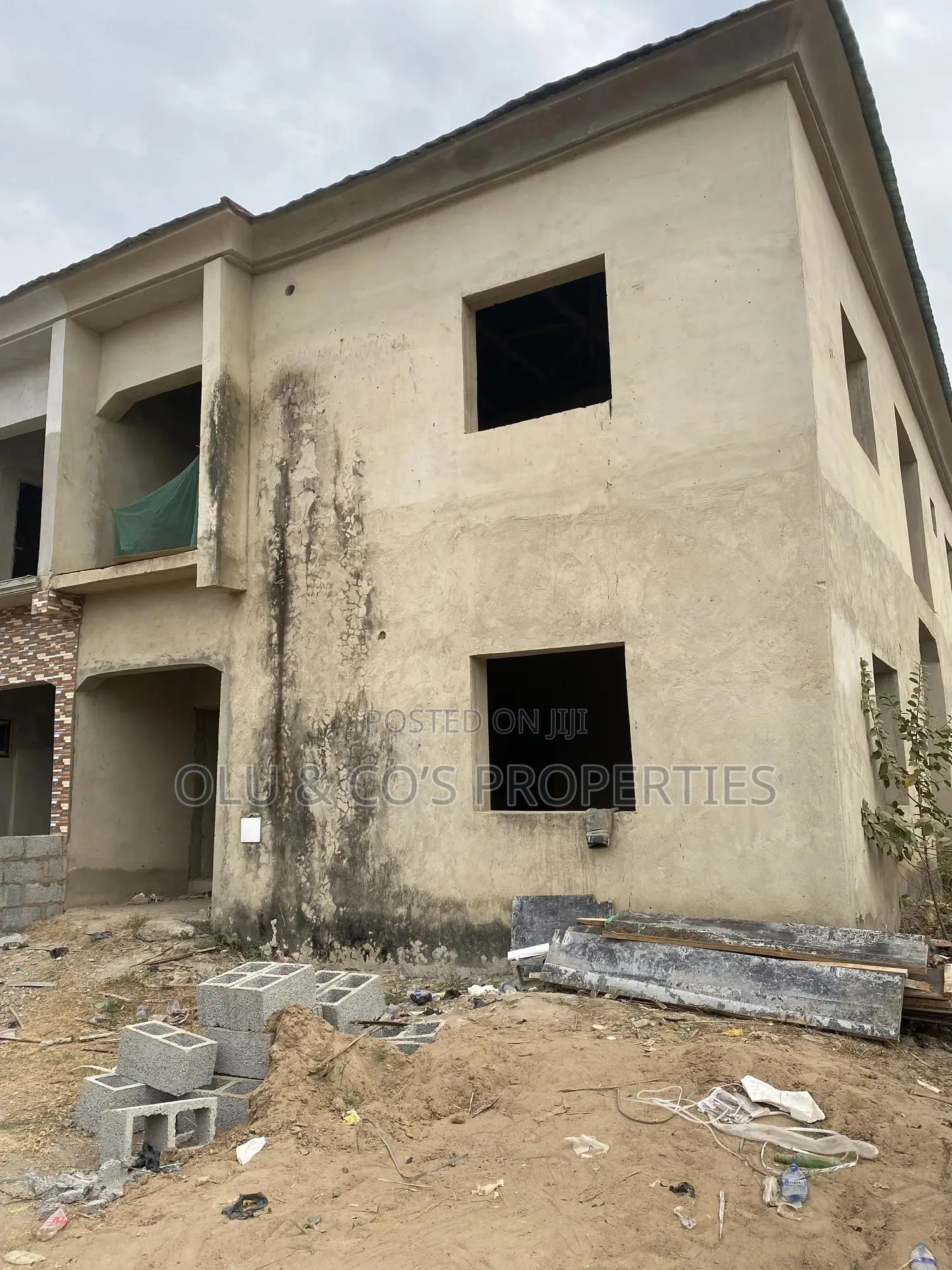 4bdrm Block of Flats in An Estate In Nut, Lugbe District for sale