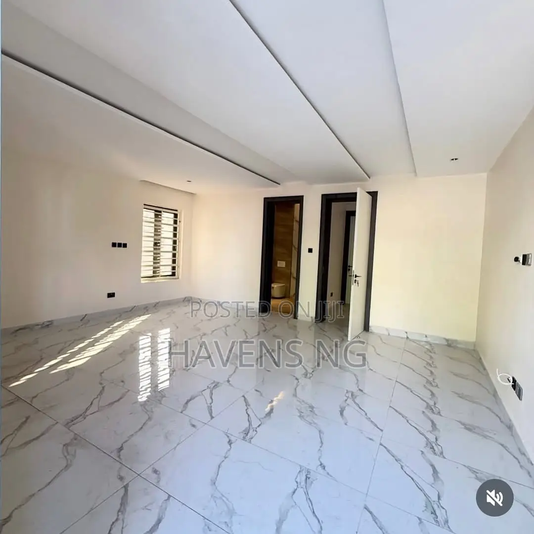 6bdrm Duplex in Asokoro for sale