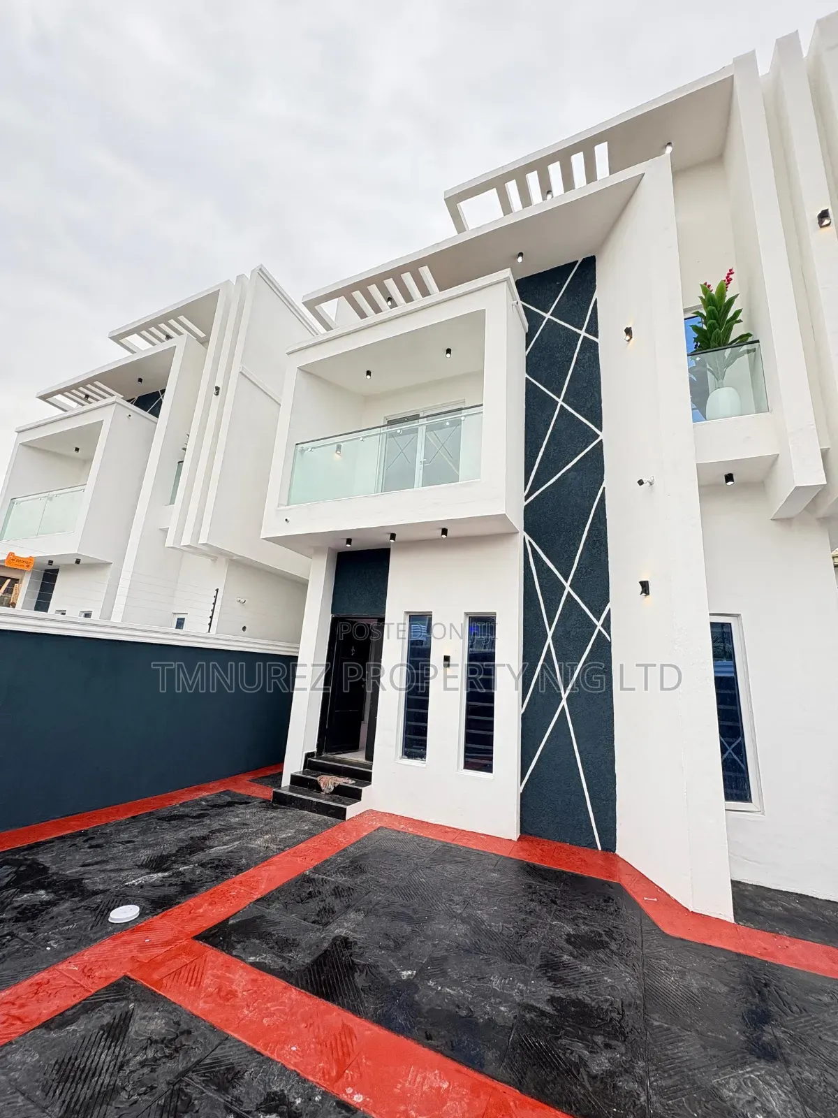 4bdrm Duplex in Agege for sale