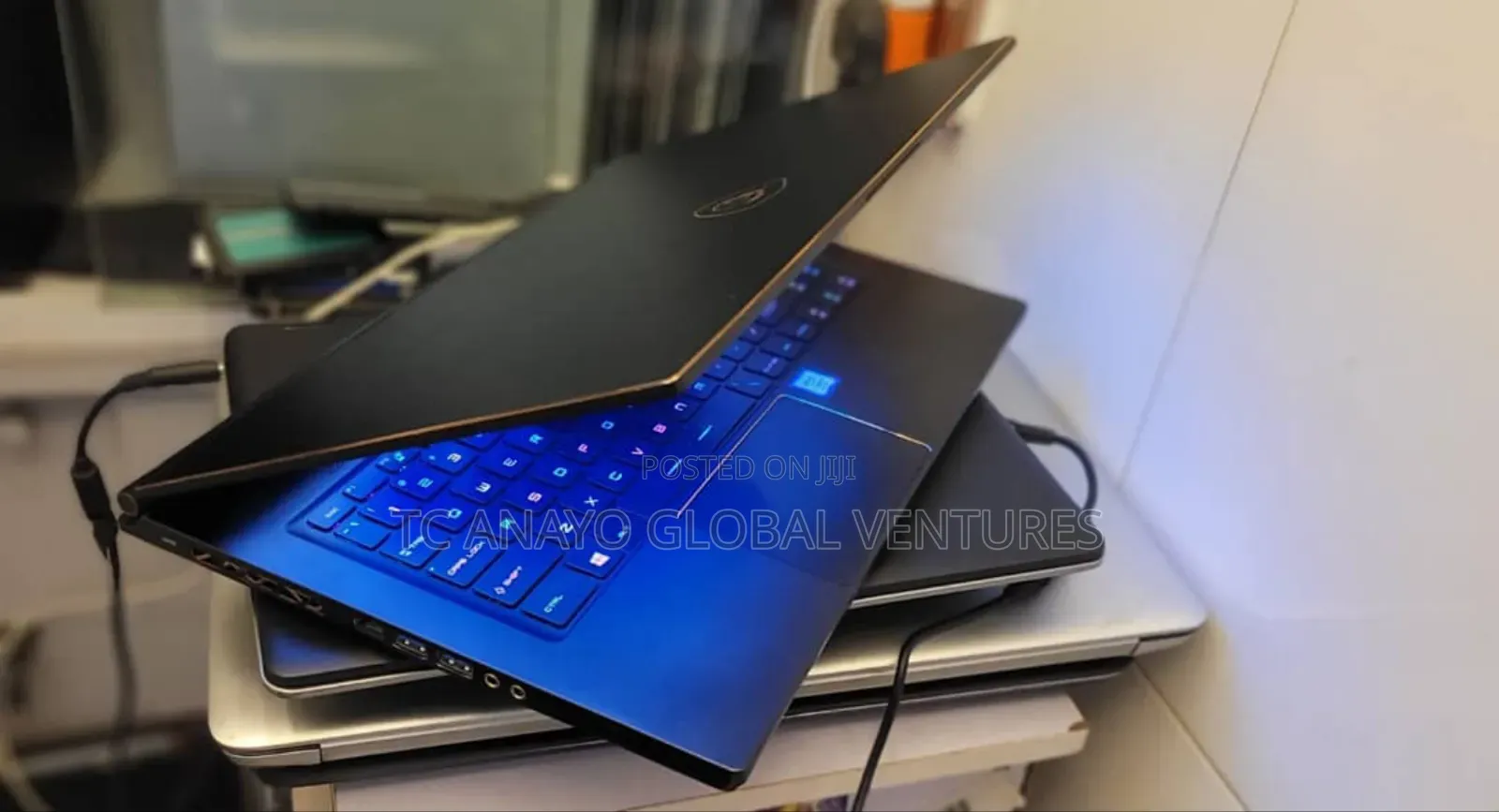 Laptop MSI MSI Sword 15 16GB Intel Core I7 SSD 512GB
