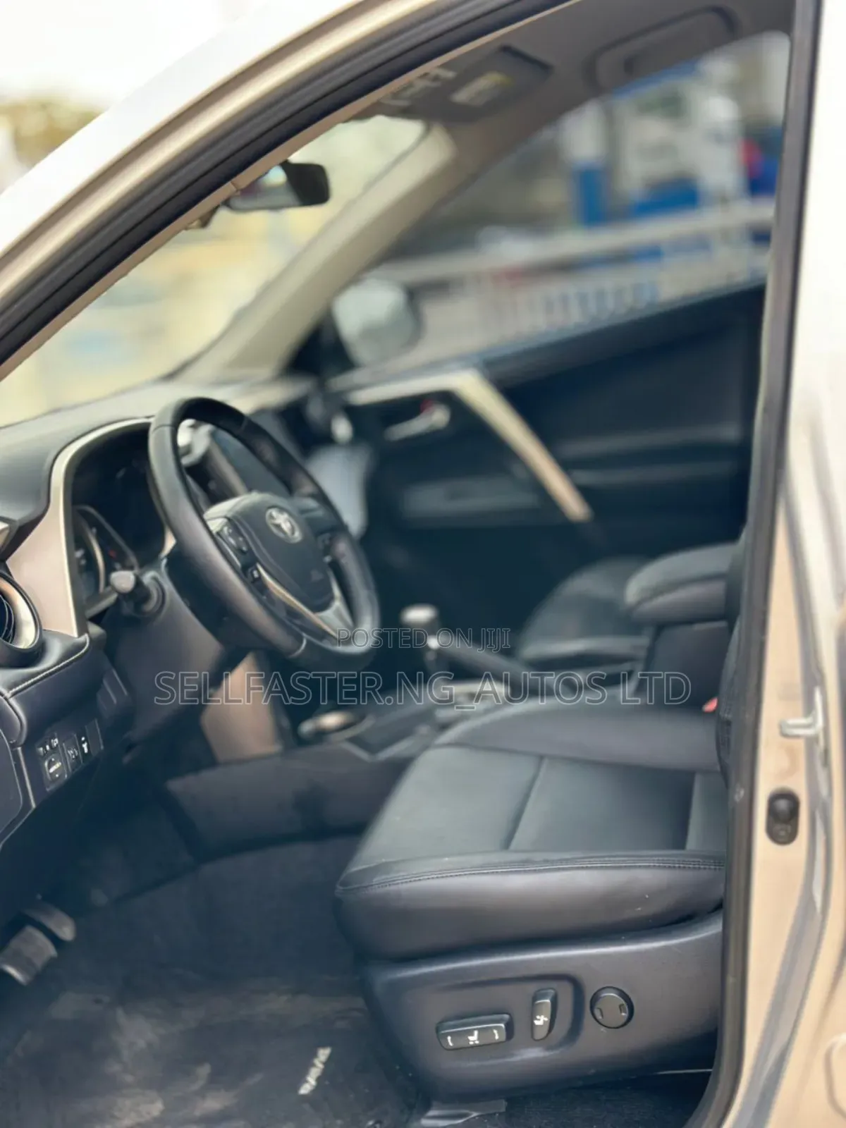 Toyota RAV4 2014 Silver