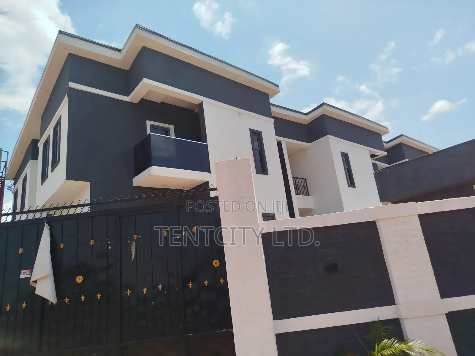 4bdrm Duplex in Thinker'S Corner, Enugu for sale