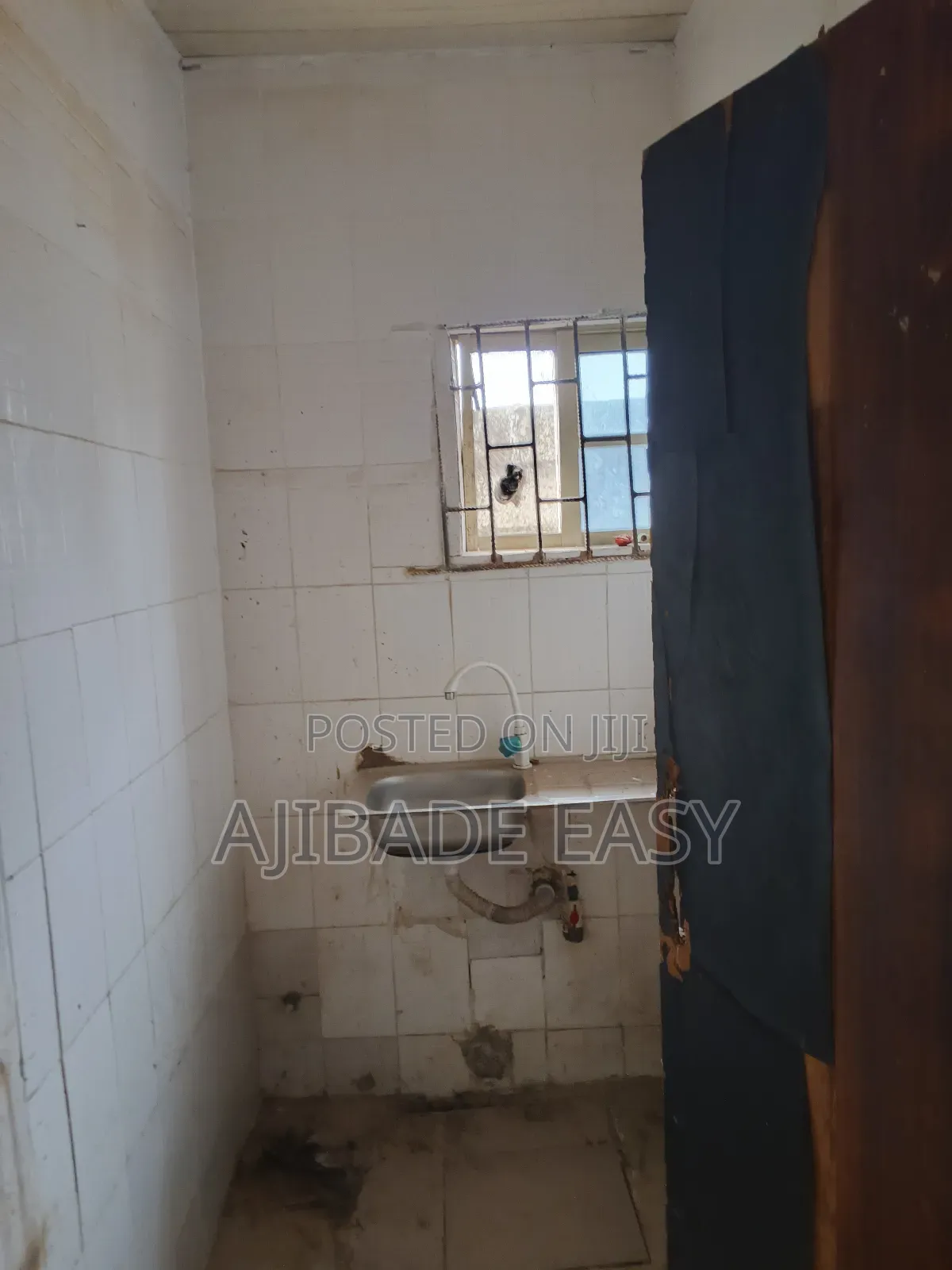 Mini Flat in Ayobo for rent