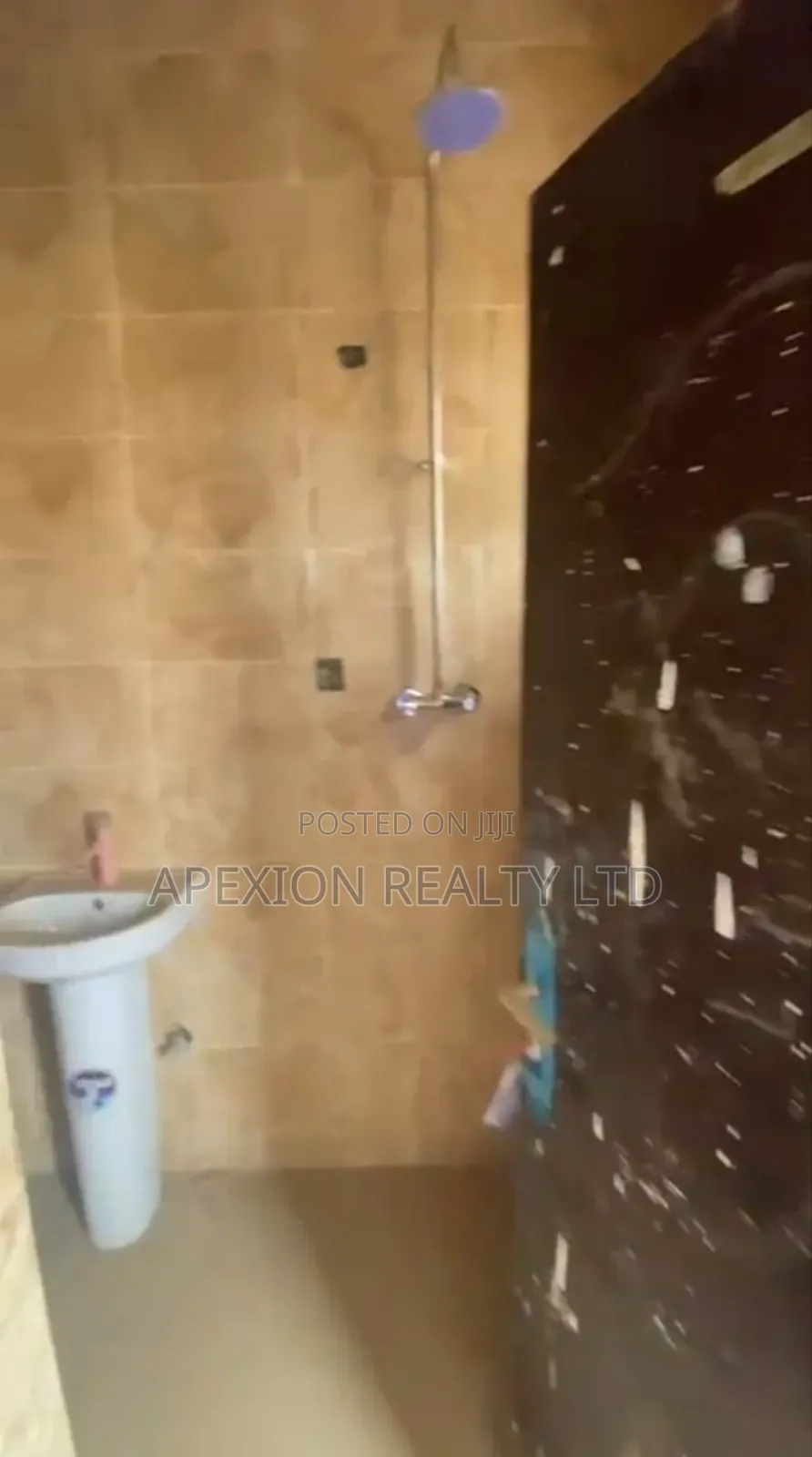 4bdrm Apartment in Mabushi for rent