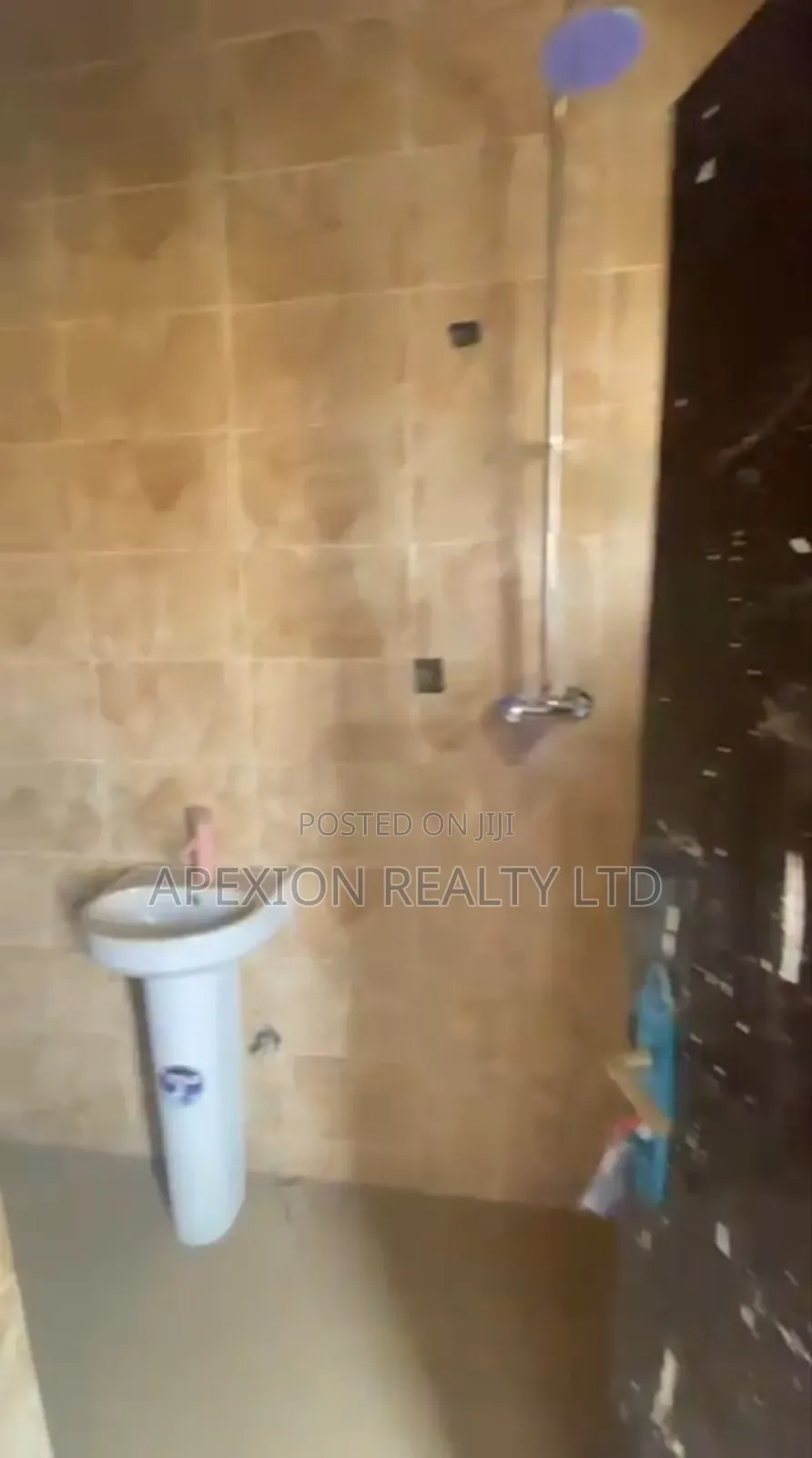 4bdrm Apartment in Mabushi for rent