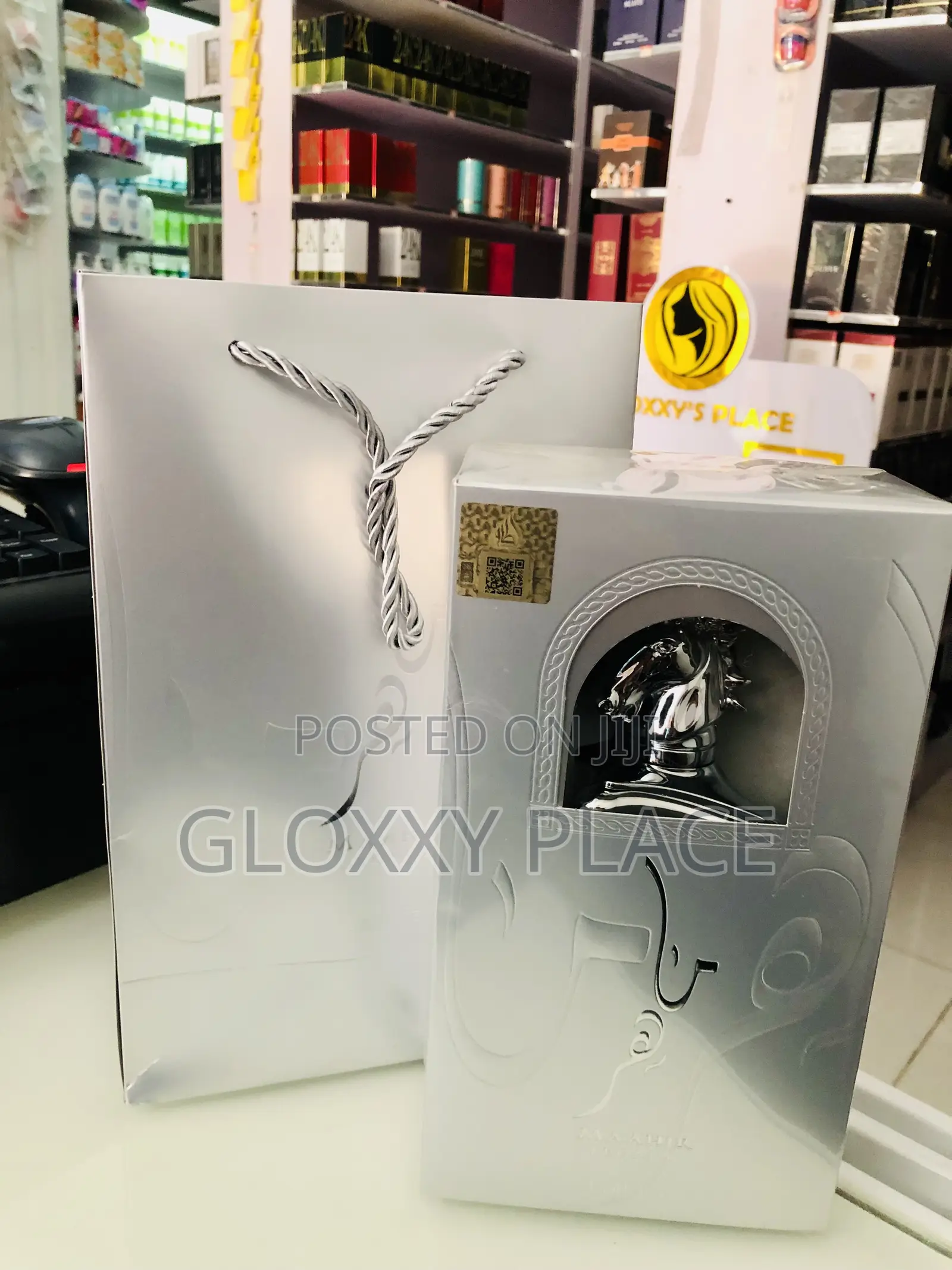 Maahir Perfume (Silver)