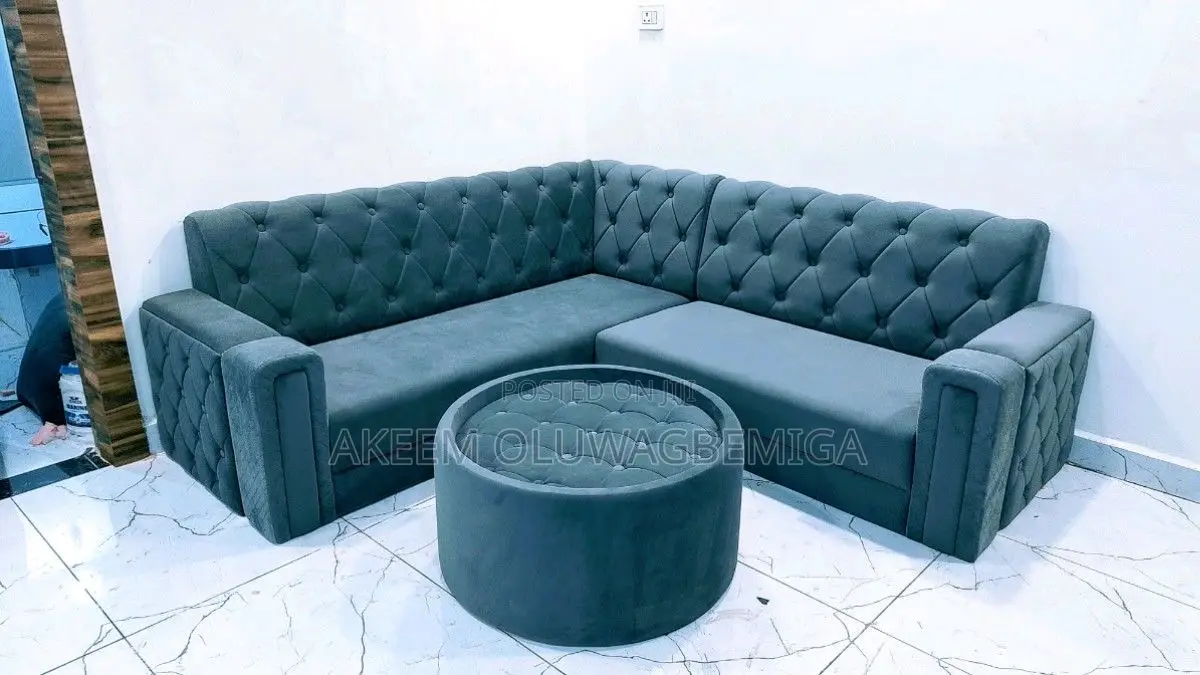 L Shaped Chair With Round Center Table