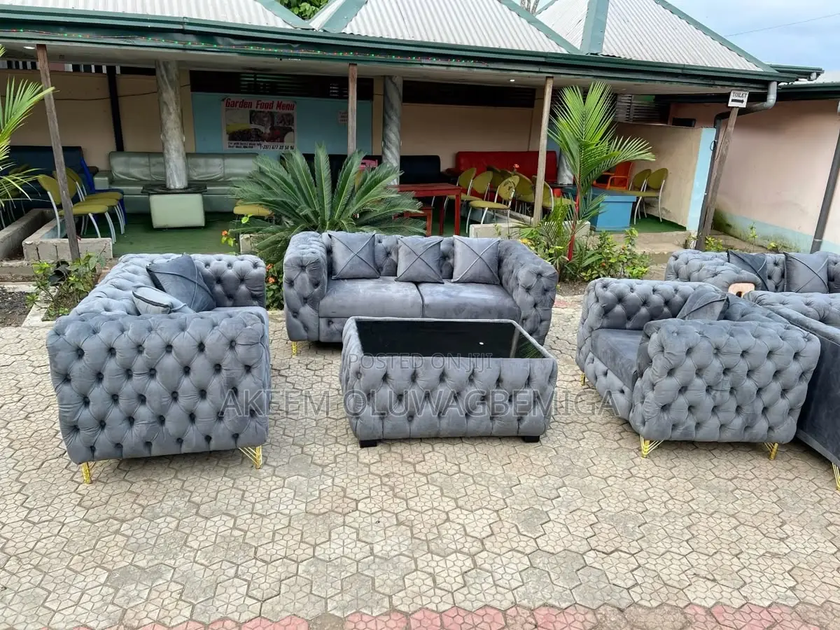 6 Seater High Quality Sofa Chairs With Center Table