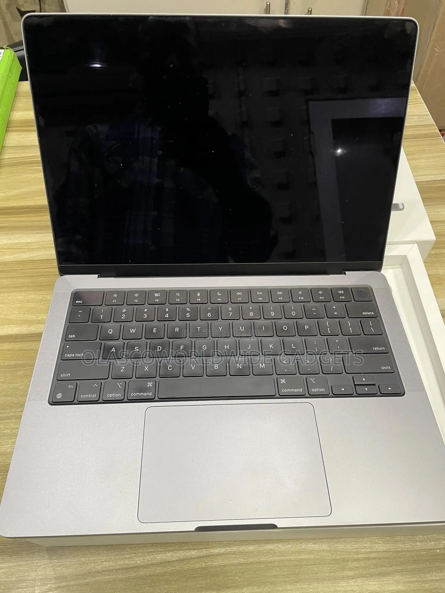 Laptop Apple MacBook Pro 2021 M1 16GB Apple M1 SSD 512GB
