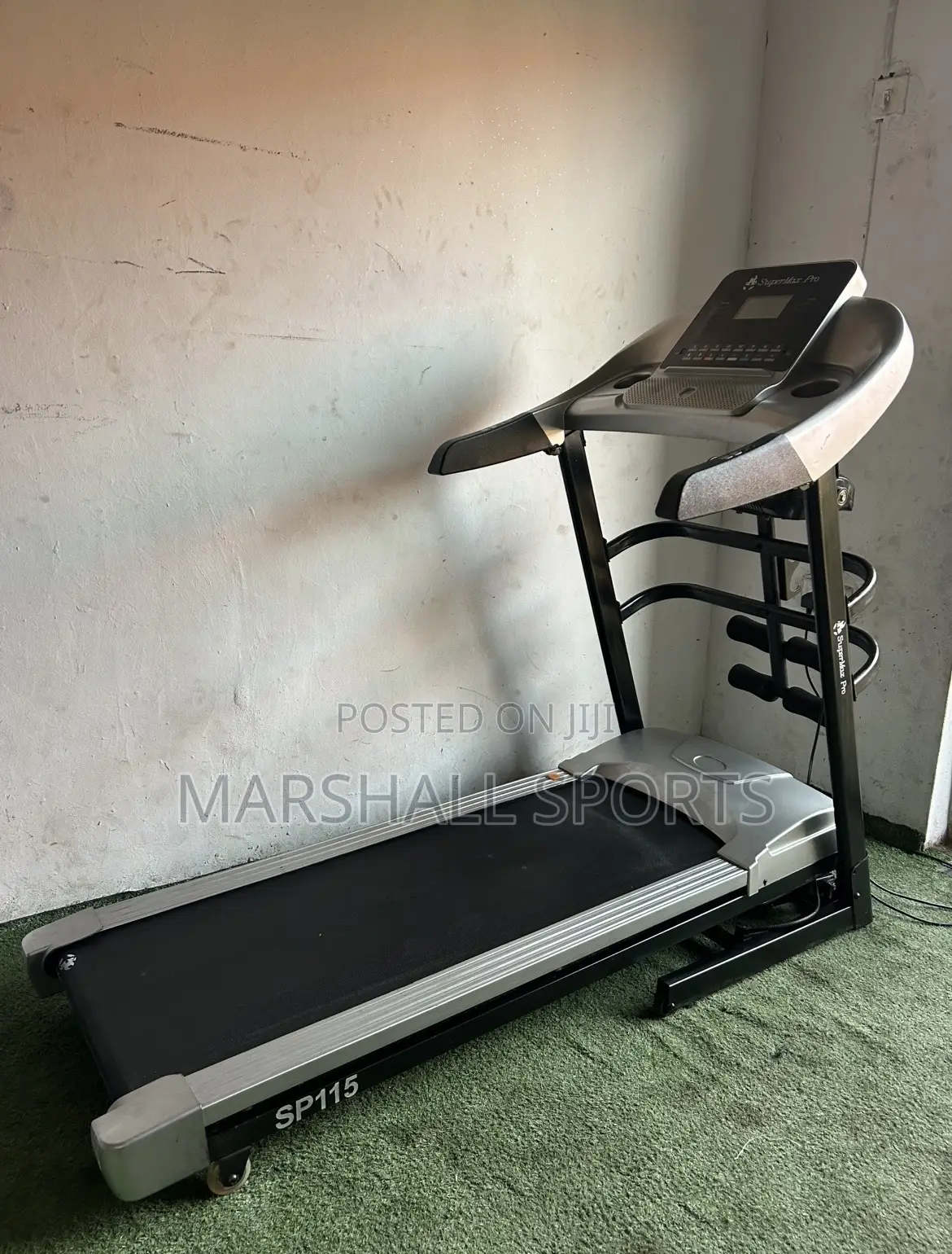3hp Incline Supermax Treadmill With Massager