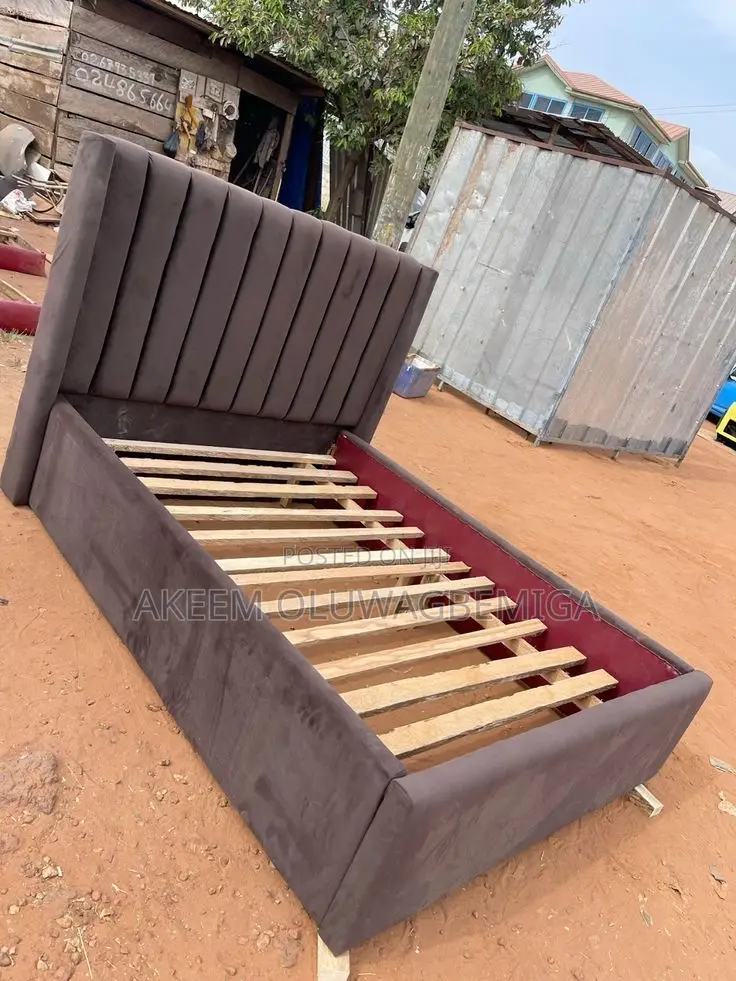 4.5by6 Bedframe