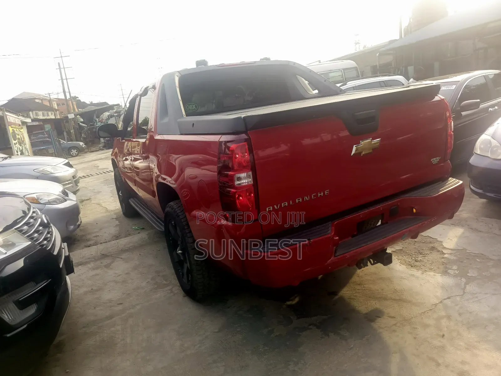 Chevrolet Avalanche LTZ 2500 4WD 2006 Red