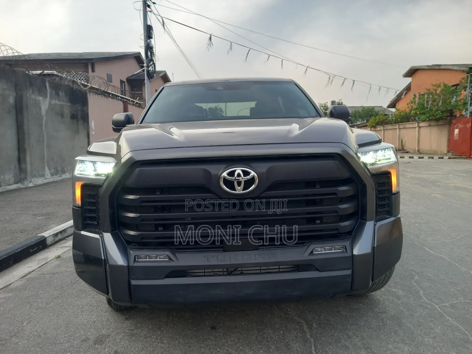 Toyota Tundra 2025 Gray
