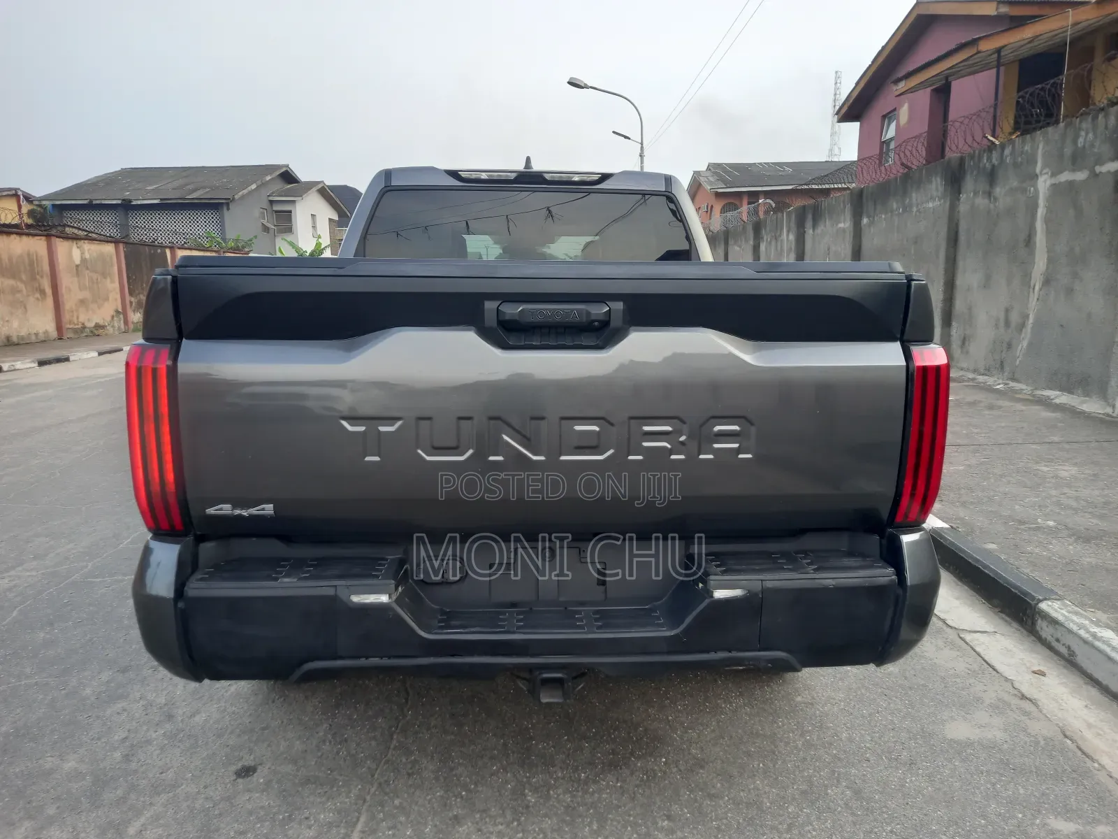 Toyota Tundra 2025 Gray