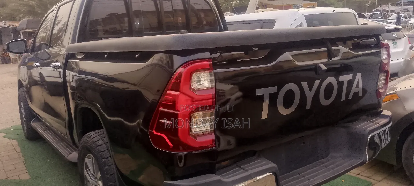 Toyota Hilux 2019 Black