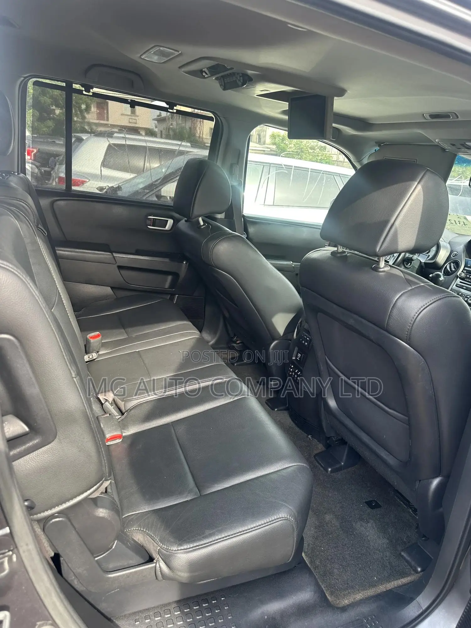 Honda Pilot Touring w/RES/Navi 4WD (3.5L 6cyl 5A) 2013 Gray