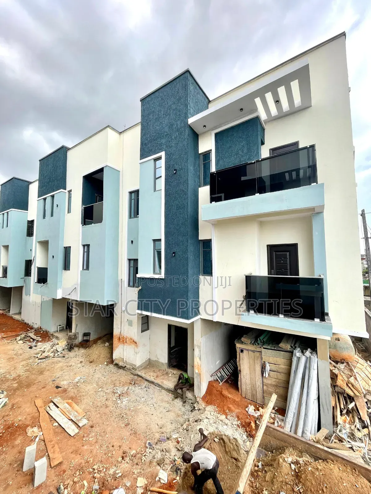 4bdrm Townhouse/Terrace in Oregun Ikeja Lagos for sale