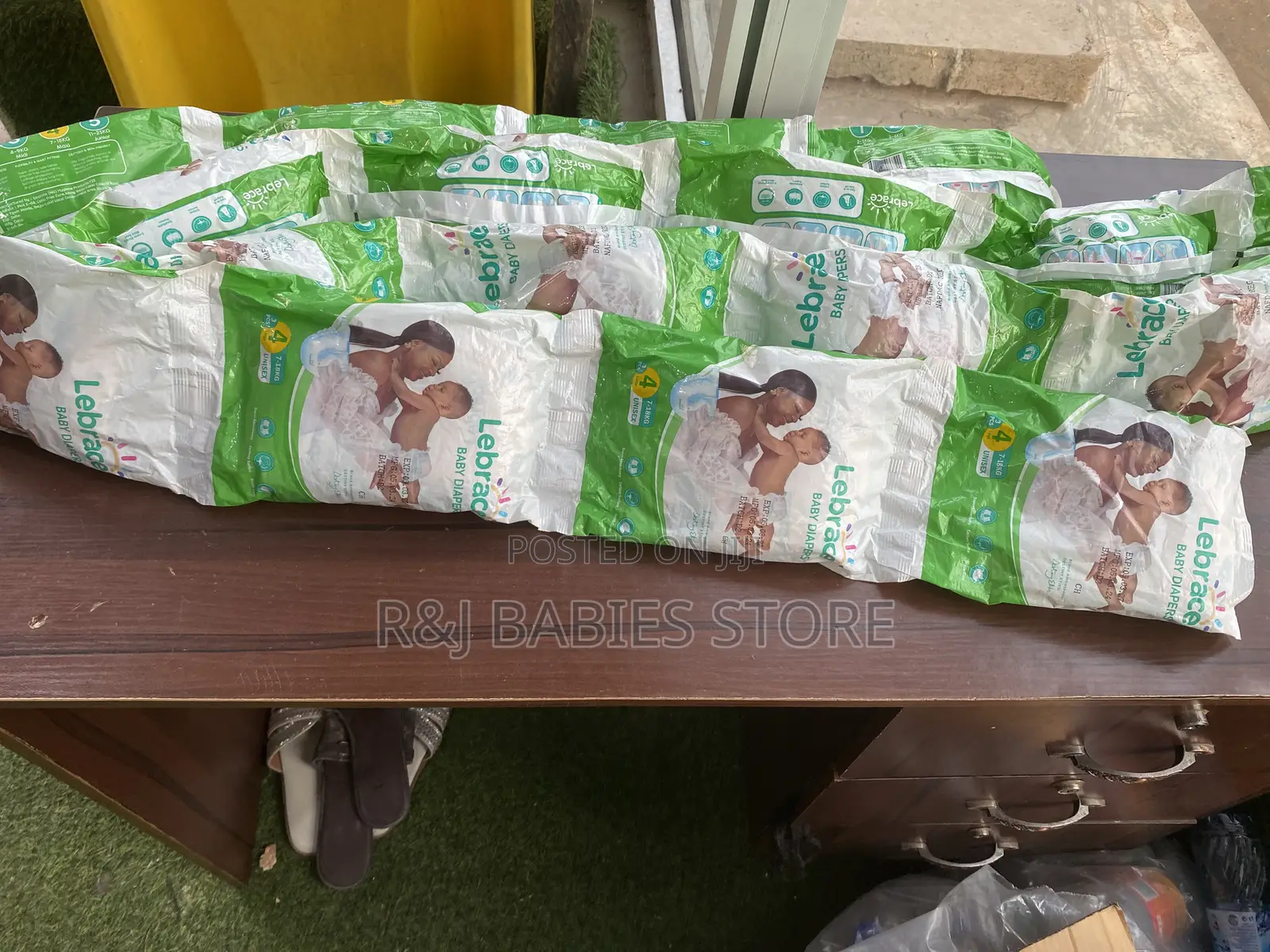Lebrace Sachet Diapers 10 Sachet in a Row )